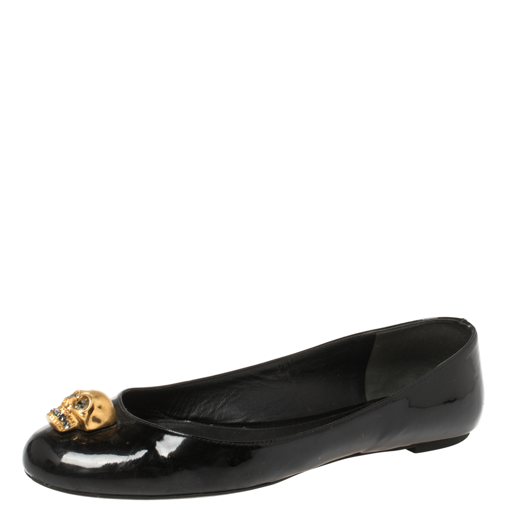 alexander mcqueen skull flats