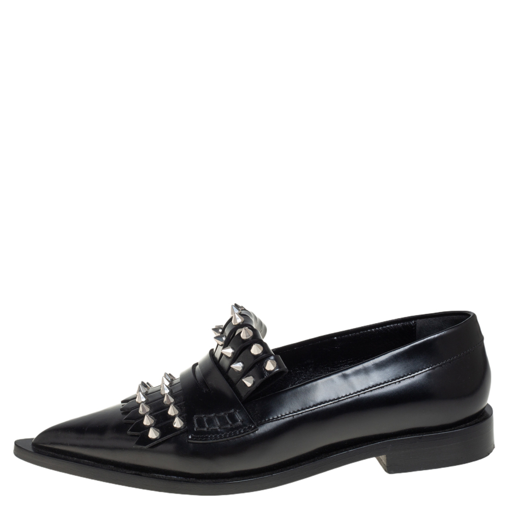 

Alexander McQueen Black Leather Studded Pointed-Toe Loafer Size