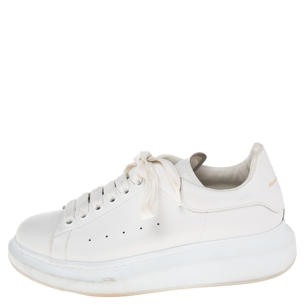

Alexander McQueen White Leather Oversized Sneakers Size