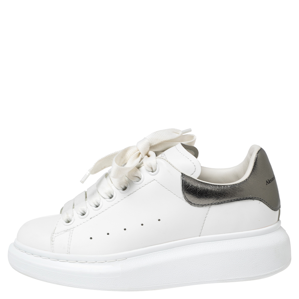 

Alexander McQueen White/Grey Leather Oversized Sneakers Size