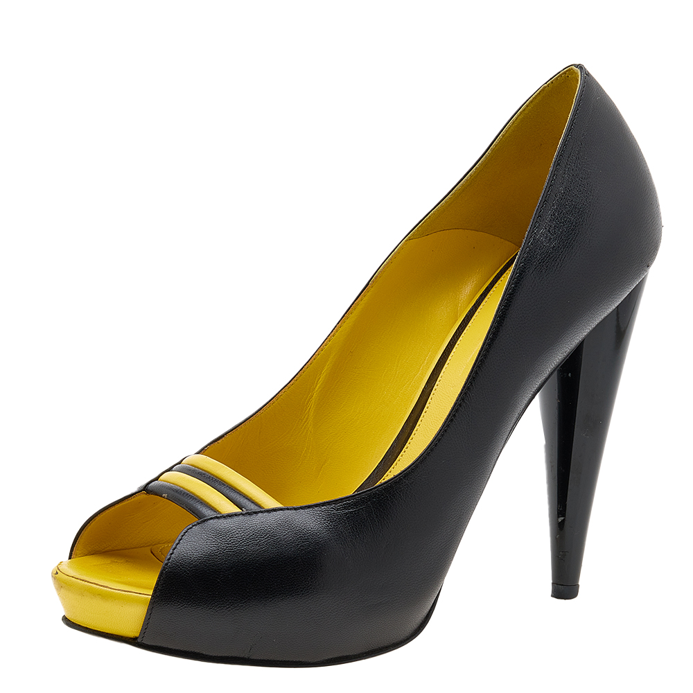 

Alexander McQueen Black/Yellow Leather Peep Toe Pumps Size