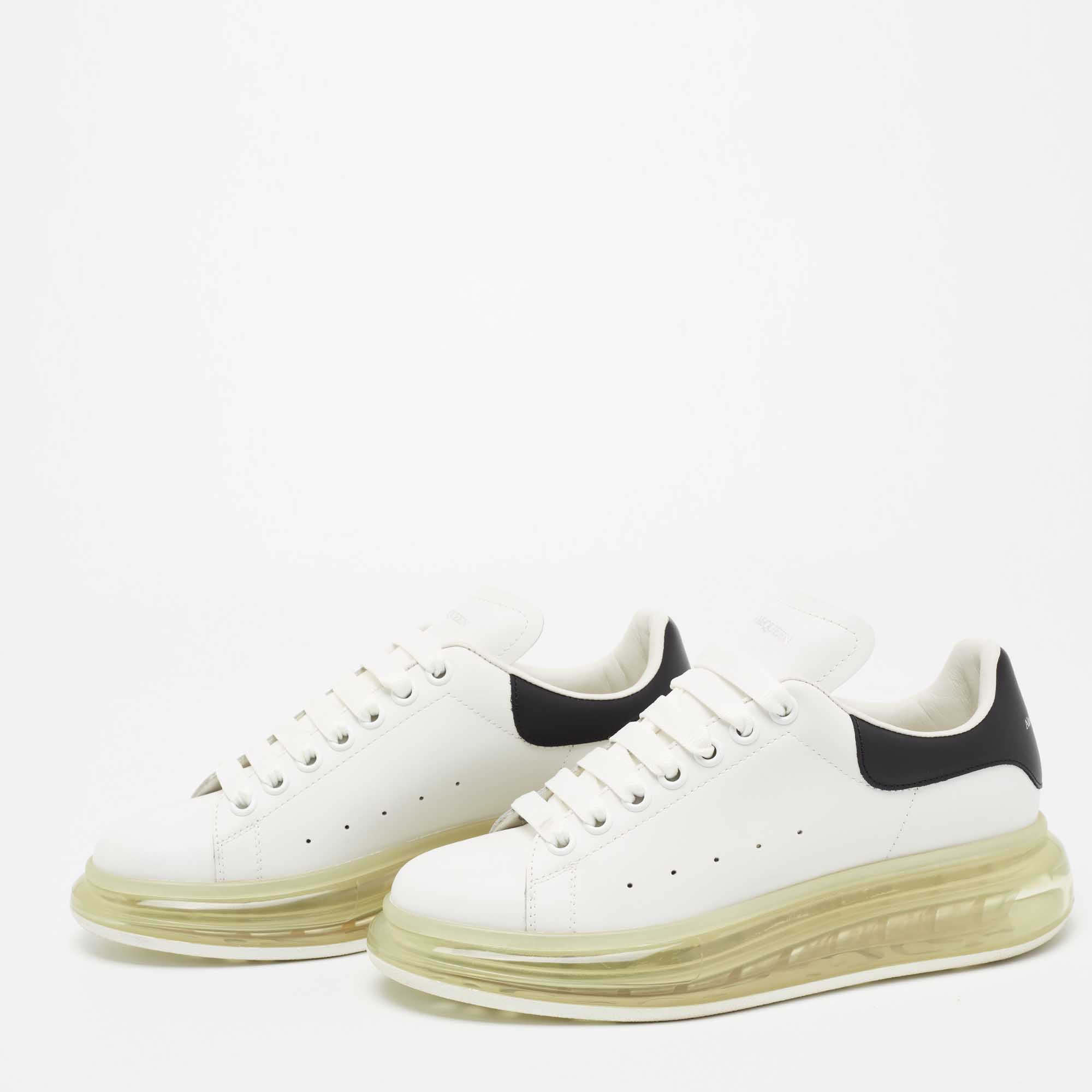 

Alexander McQueen White Leather Oversized Low-Top Sneakers Size