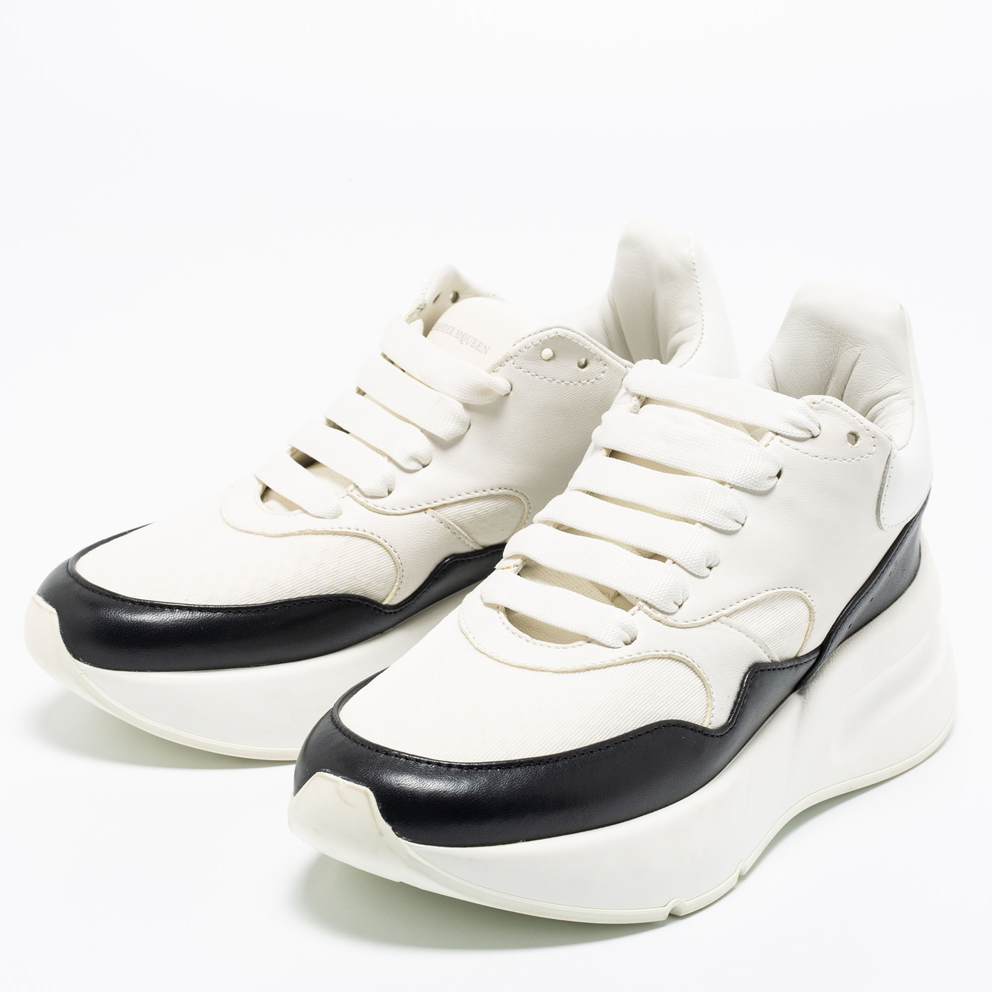 

Alexander McQueen White/Black Leather And Fabric New Larry Low Top Sneakers Size