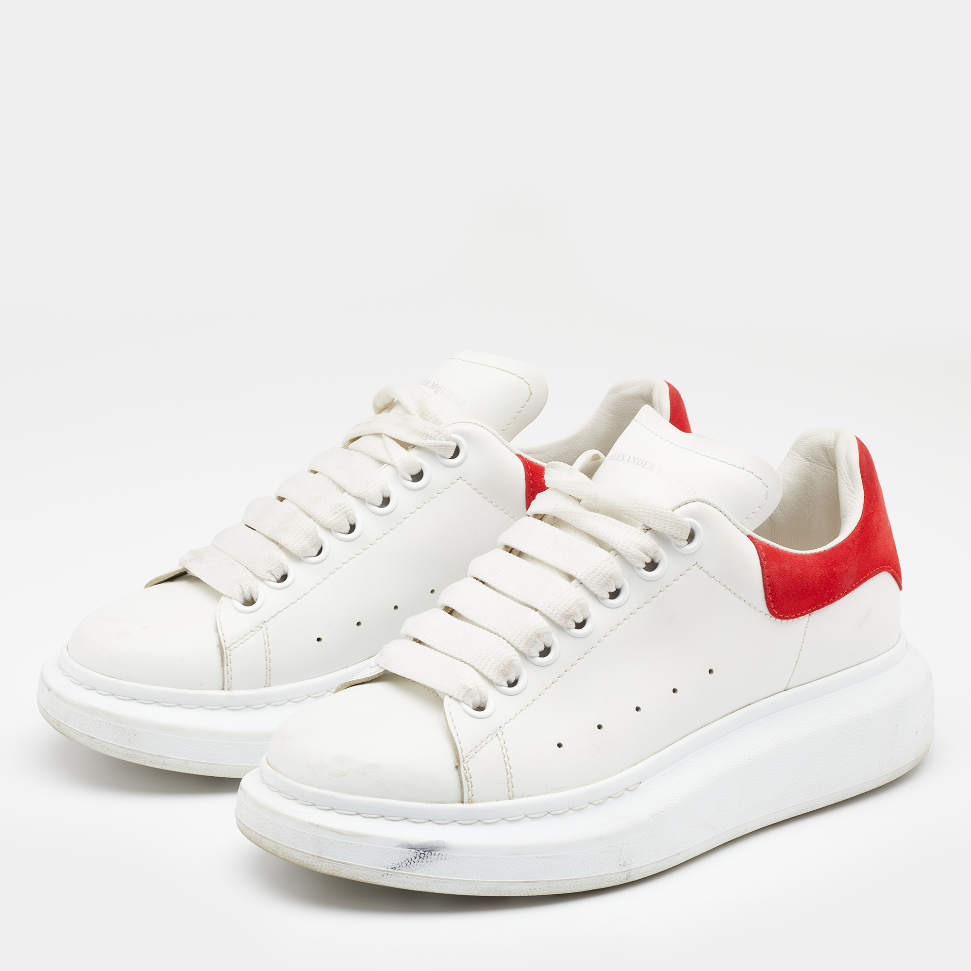 

Alexander McQueen White/Red Leather and Suede Oversized Low Top Sneakers Size