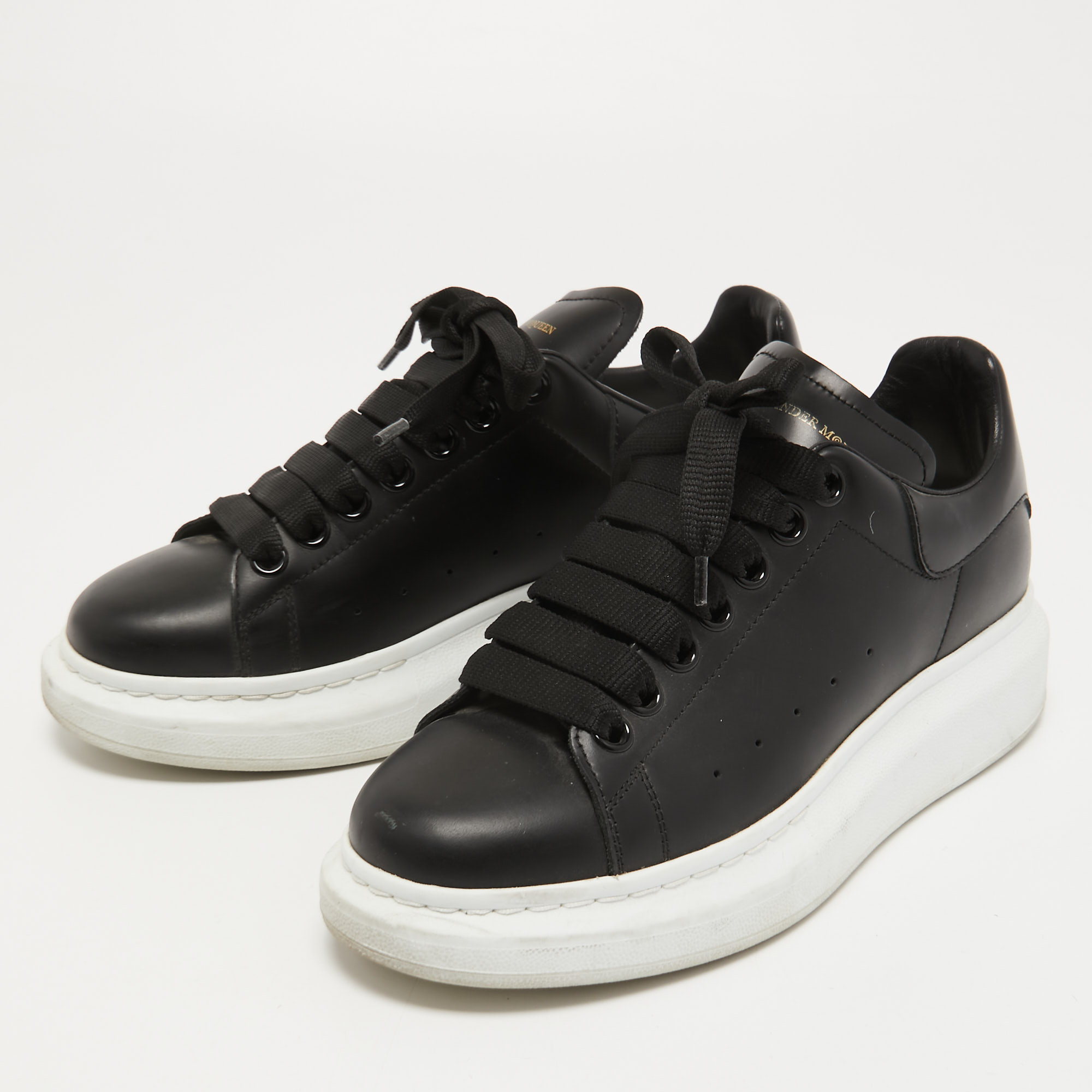 

Alexander McQueen Black Leather Oversized Sneakers Size