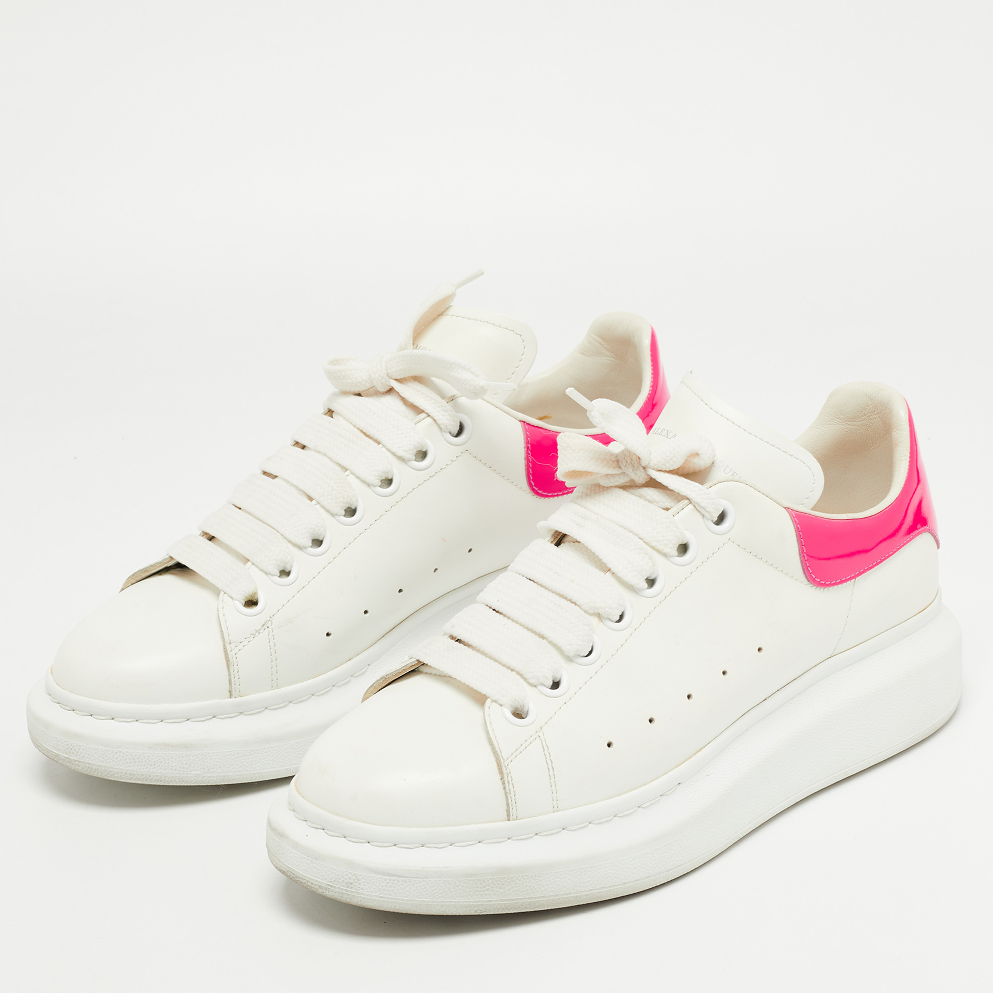 

Alexander McQueen White/Pink Leather Oversized Sneakers Size