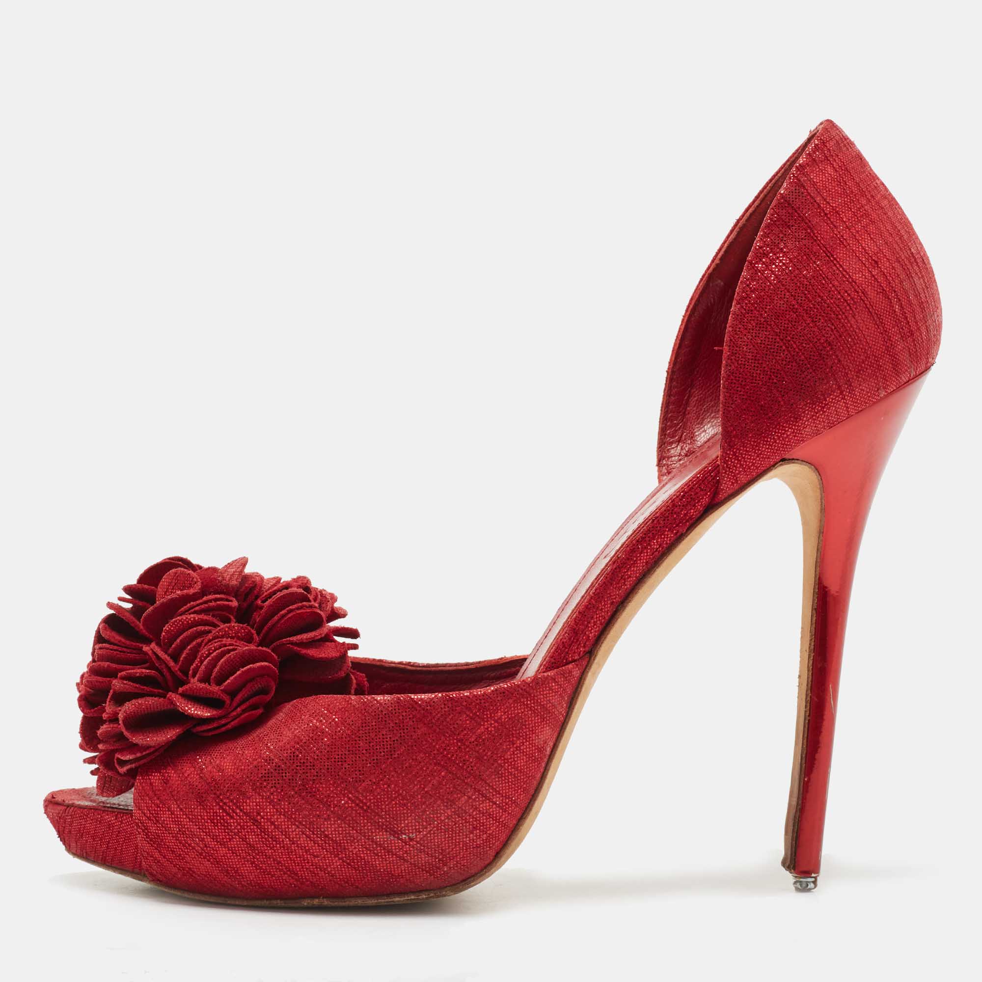 Pre-owned Alexander Mcqueen Red Laminated Suede Floral Applique D'orsay Pumps Size 38.5