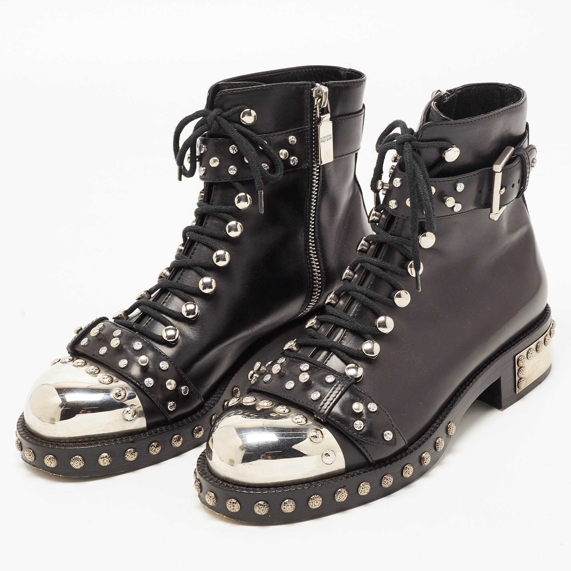 

Alexander McQueen Black Studded Leather Cap Toe Ankle Boots Size