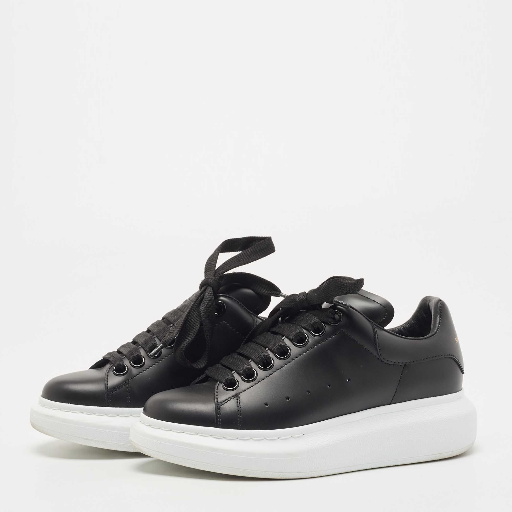 

Alexander McQueen Black Leather Oversized Low Top Sneakers Size