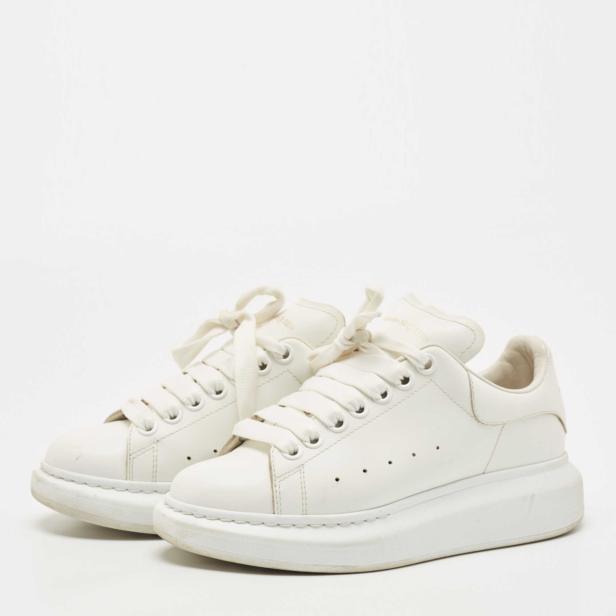 

Alexander McQueen White Leather Oversized Sneakers Size