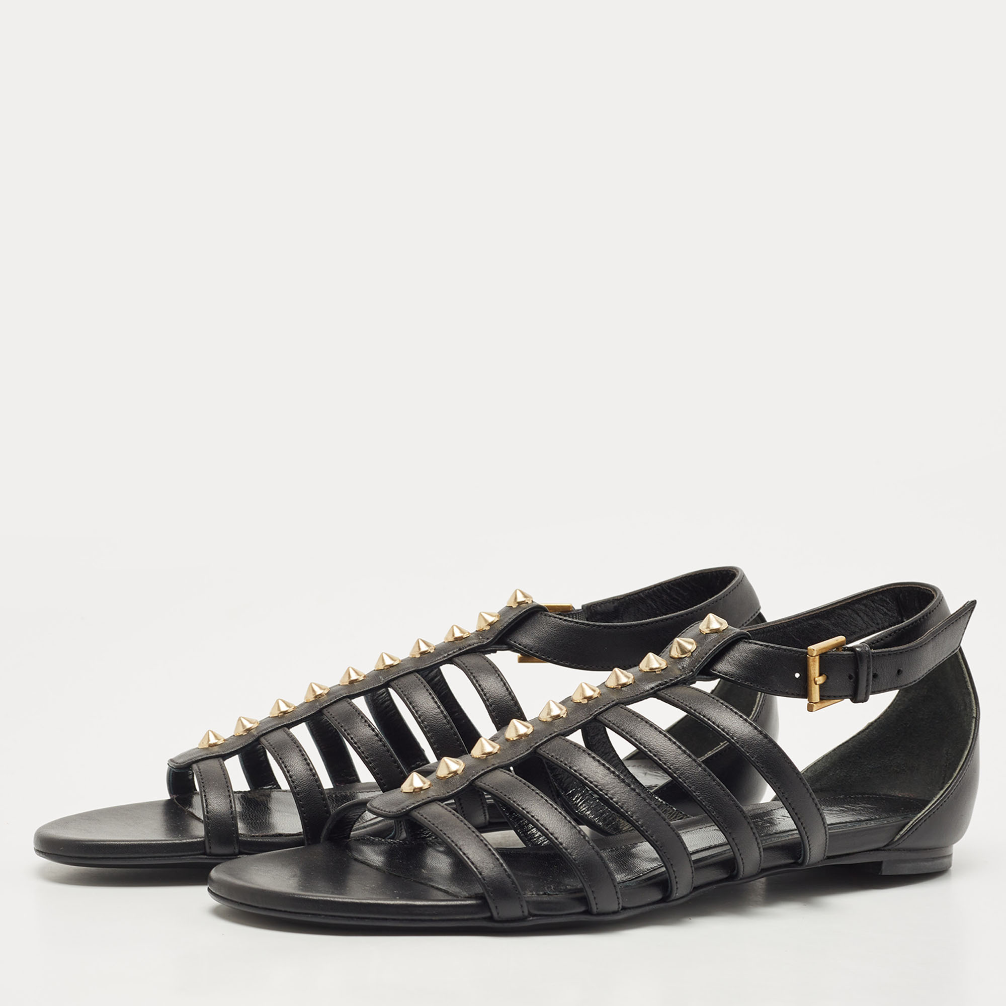 

Alexander McQueen Black Leather Spike Gladiator Flats Size