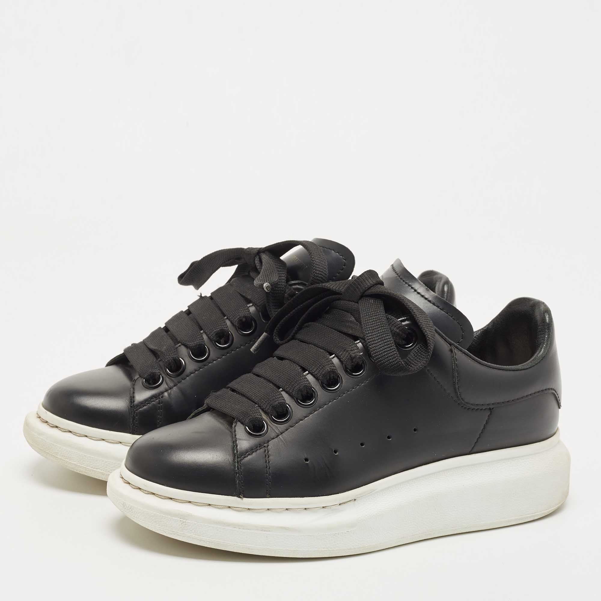 

Alexander McQueen Black Leather Oversized Sneakers Size