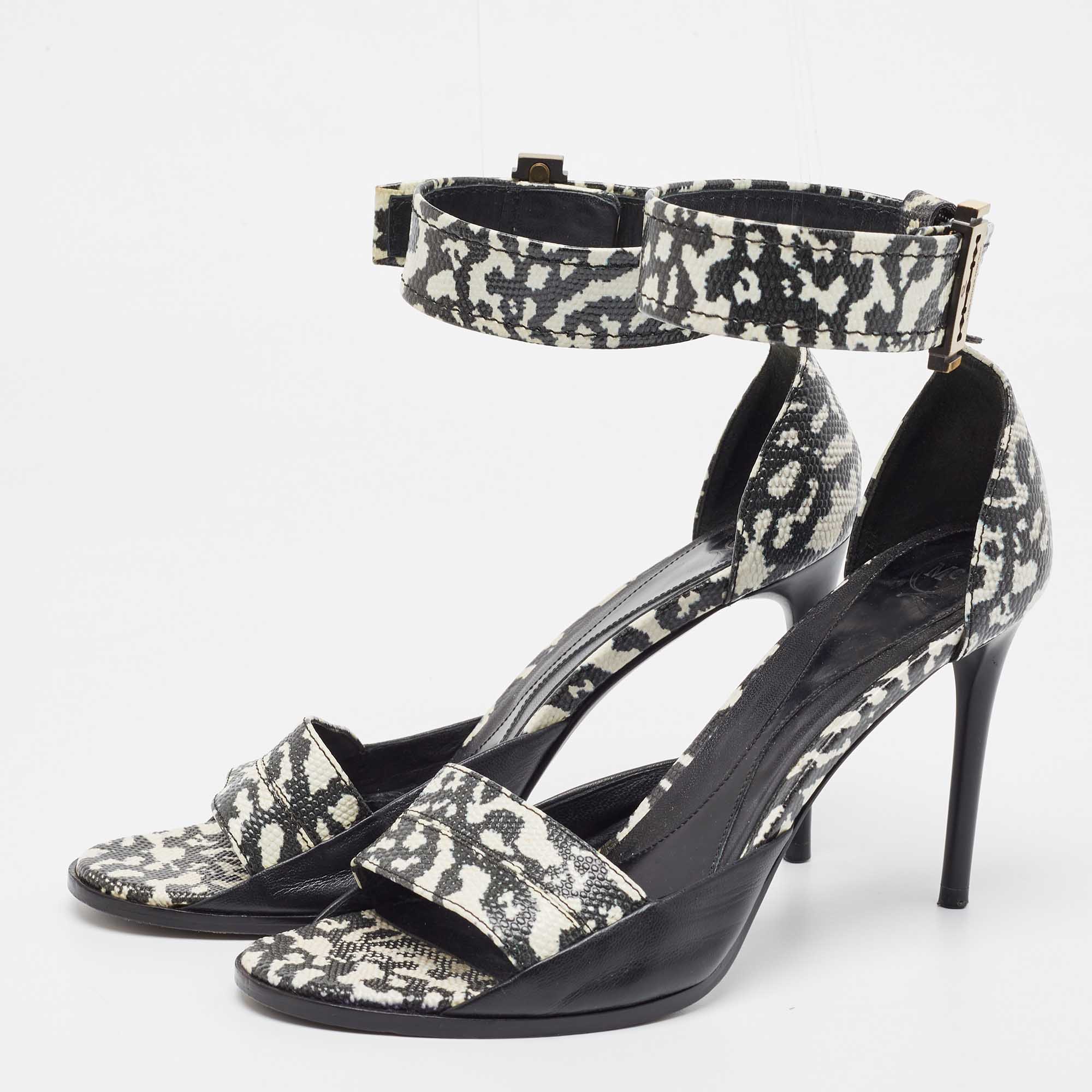 

Alexander McQueen Black/White Leather and Lizard Embossed Lana Razor Ankle Cuff Sandals Size