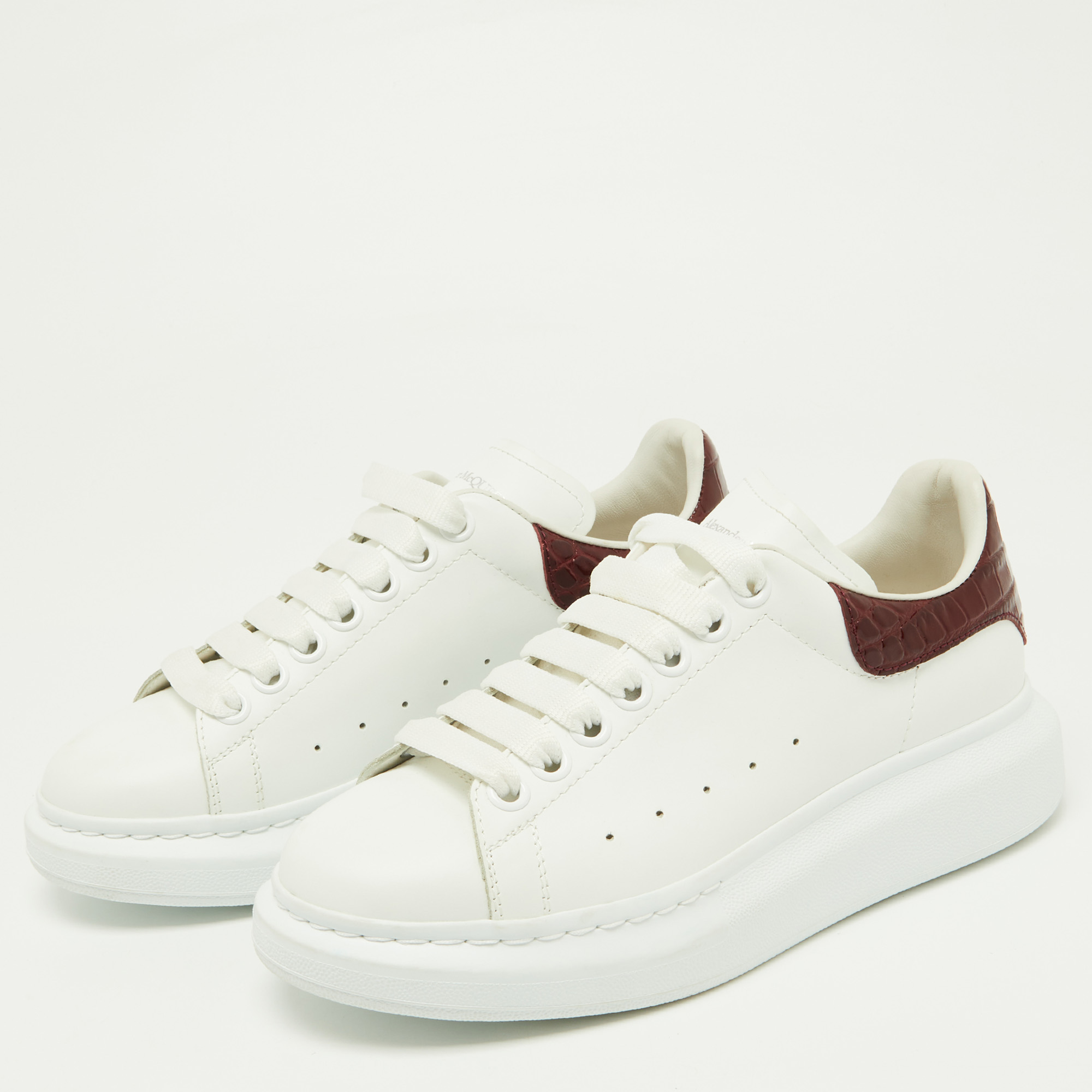 

Alexander McQueen White/Red Croc Embossed and Leather Oversized Sneakers Size