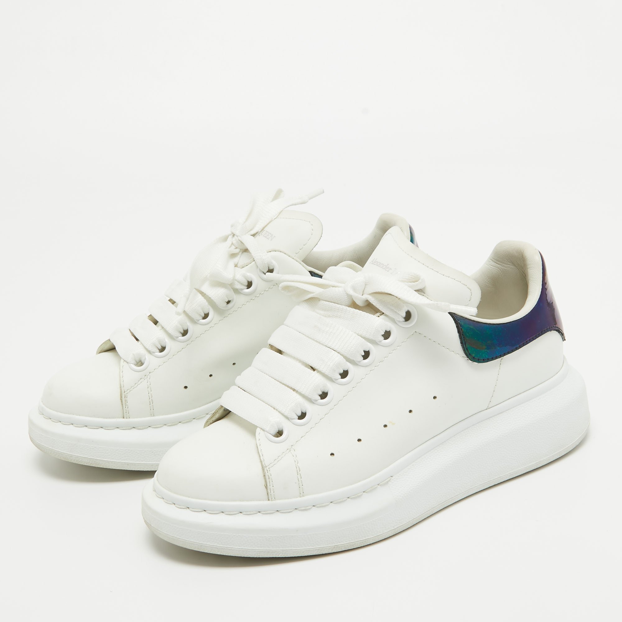 

Alexander McQueen White Leather Oversized Sneakers Size
