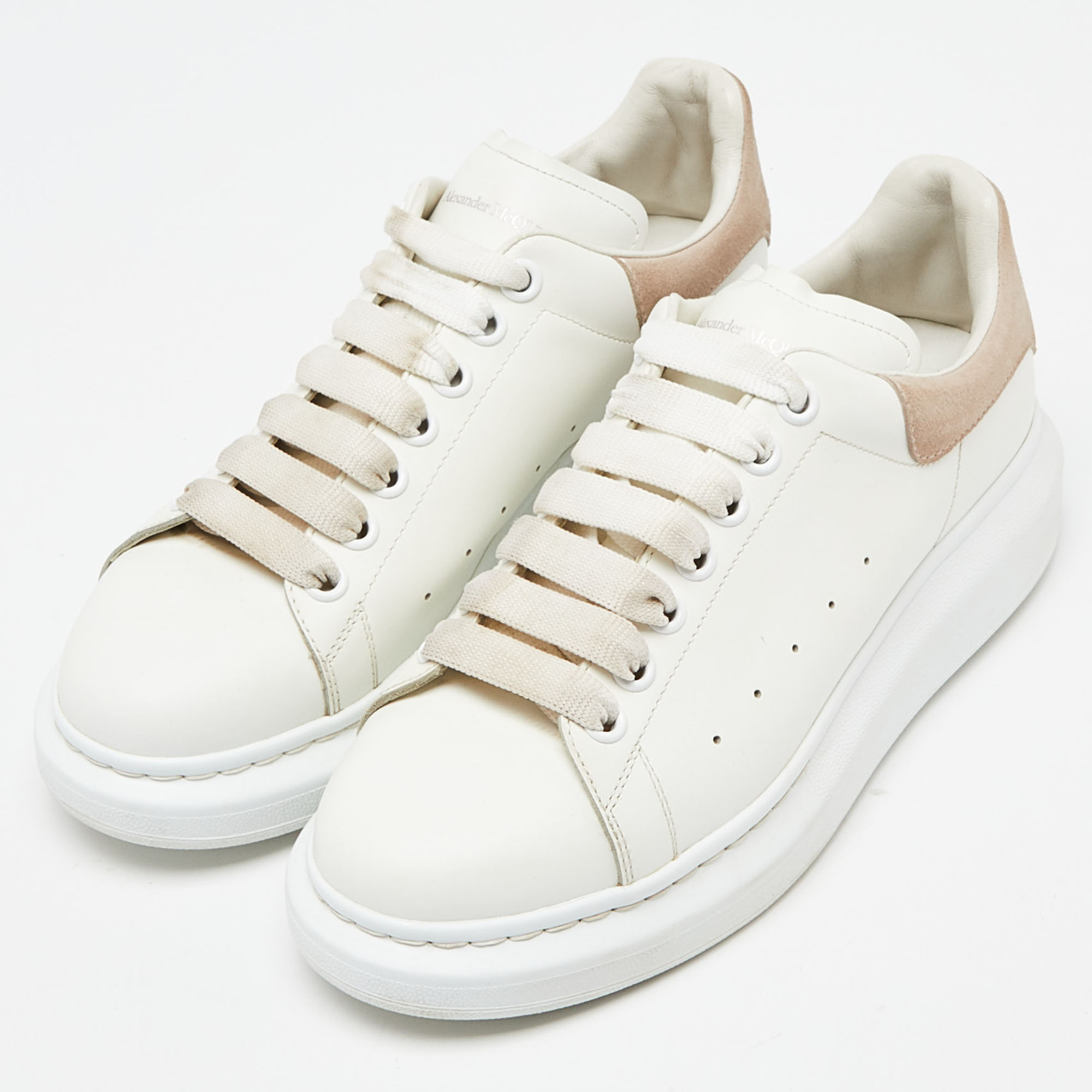 

Alexander McQueen White/Pink Suede and Leather Larry Sneakers Size