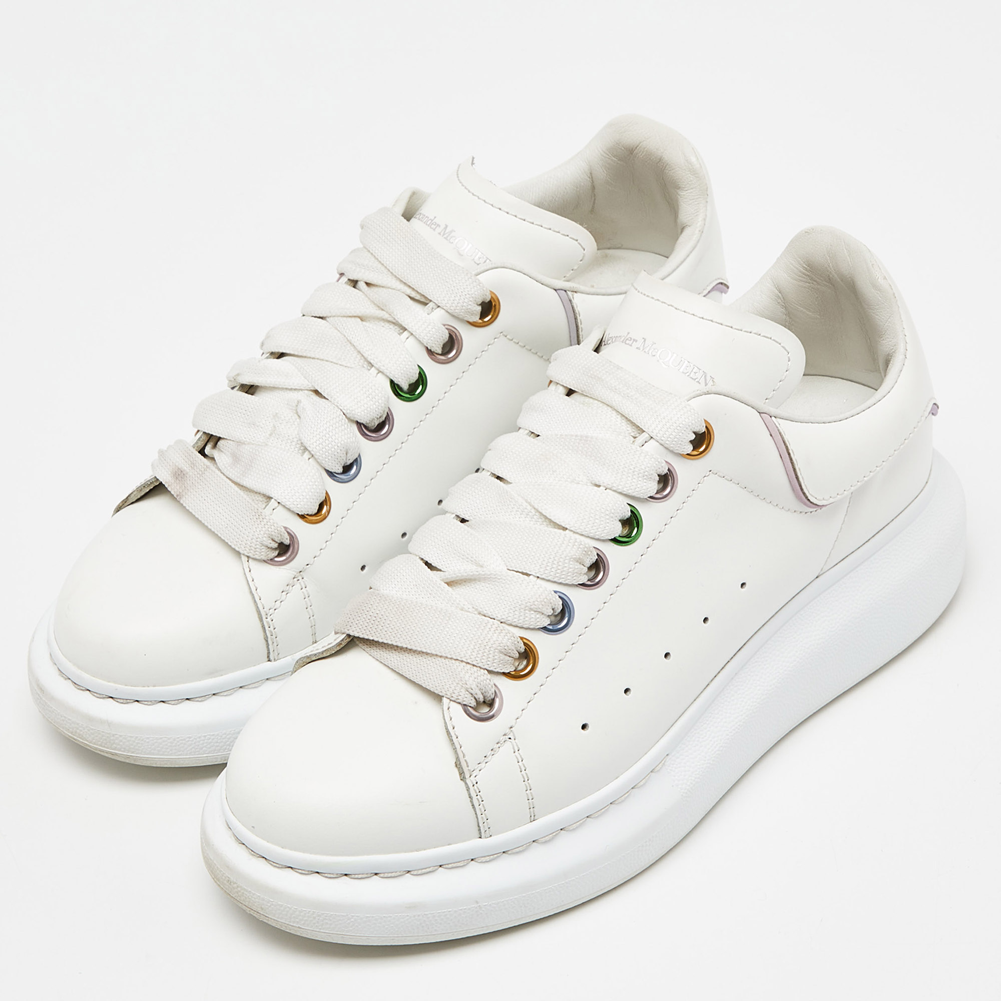 

Alexander McQueen White Leather And Suede Oversized Sneakers Size