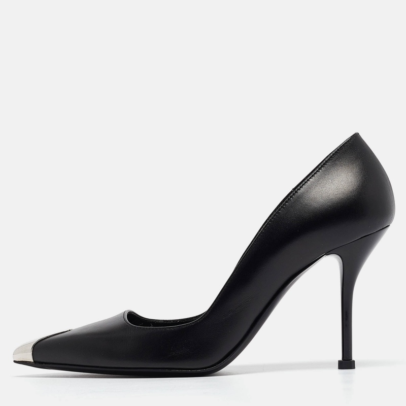 

Alexander McQueen Black Leather Punk Pointed Toe Pumps Size