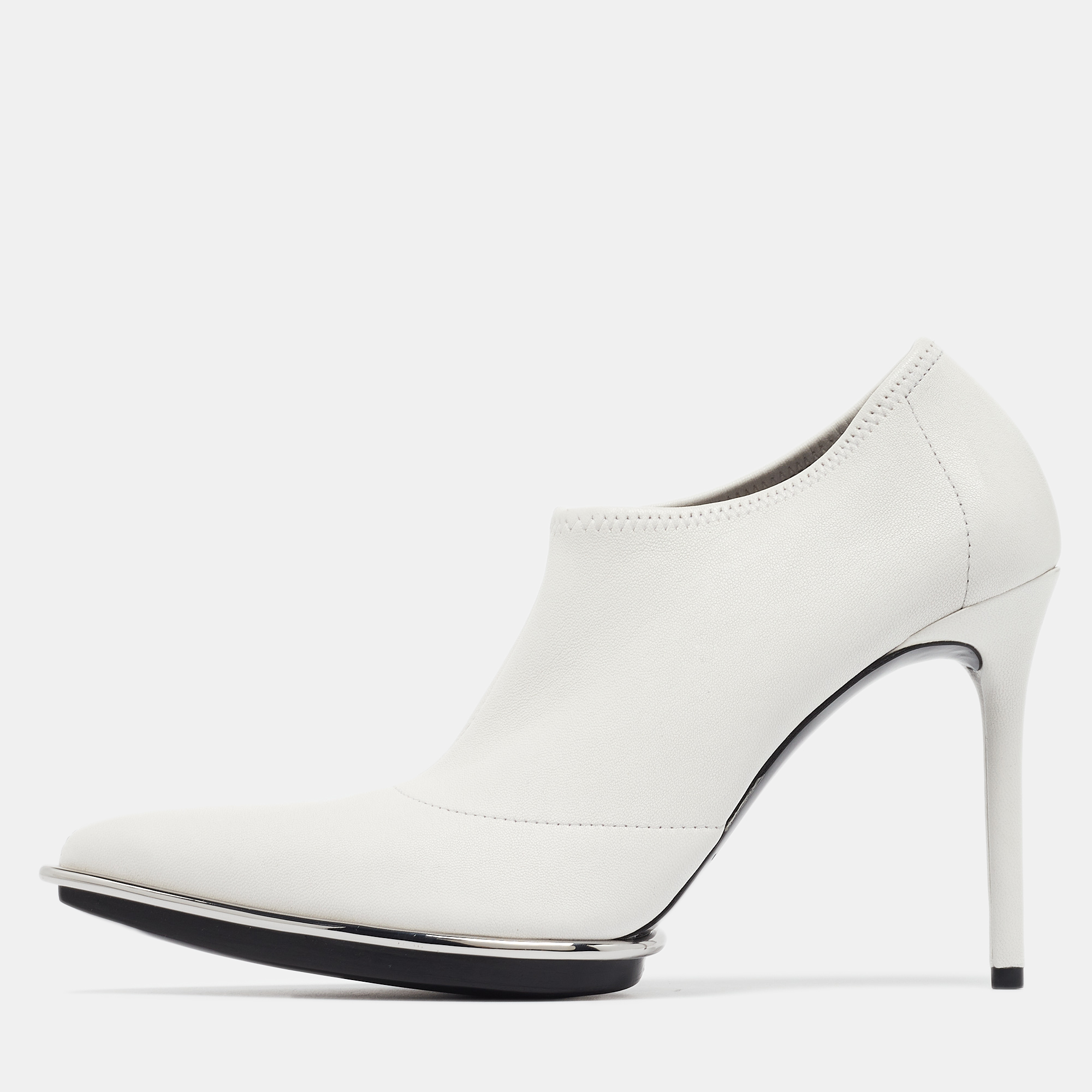 

Alexander Wang White Leather Cara Booties Size