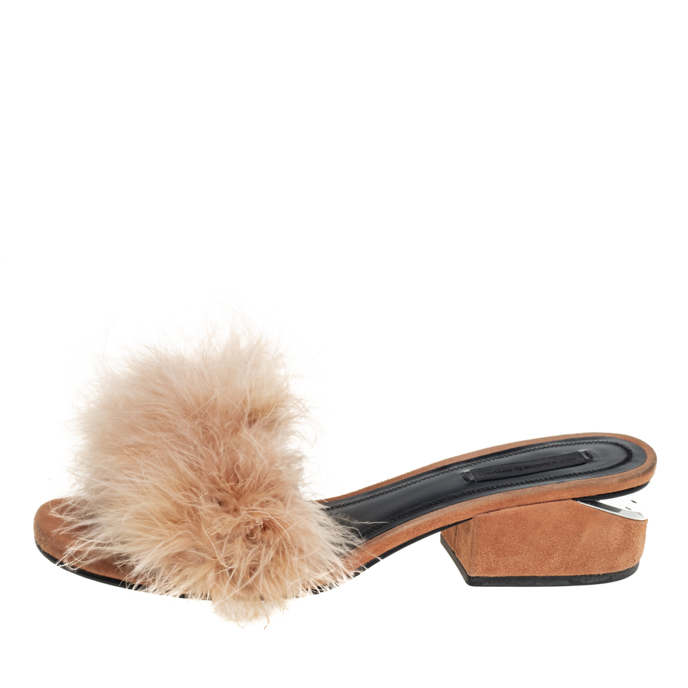

Alexander Wang Beige Suede And Feather Slip On Sandals Size