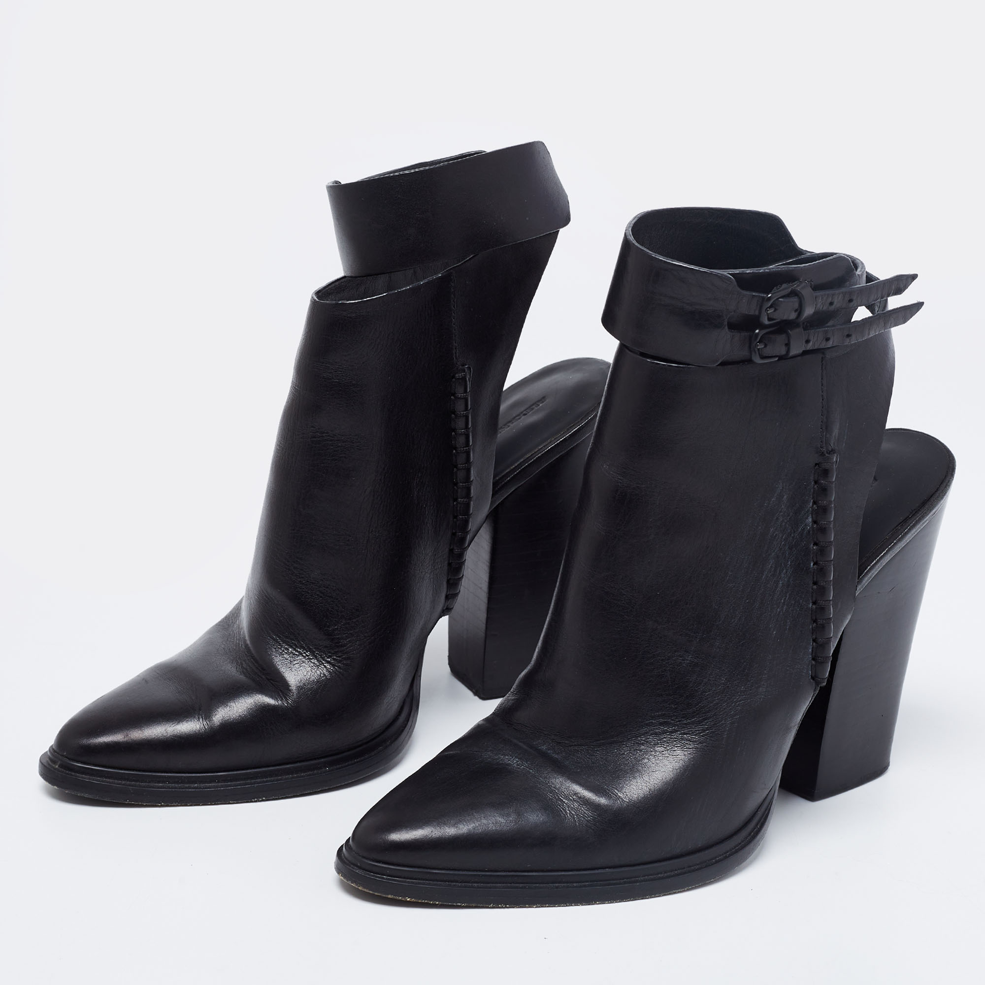 

Alexander Wang Black Leather Dasha Ankle Boots Size