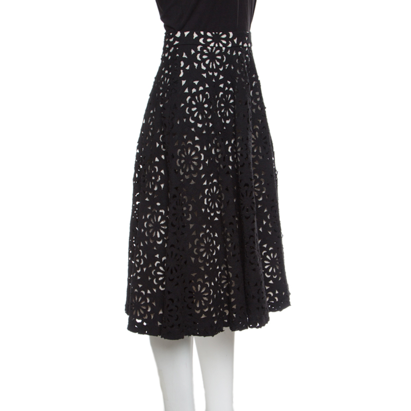 

Alice + Olivia Black Floral Laser Cut Flared Viviana Skirt