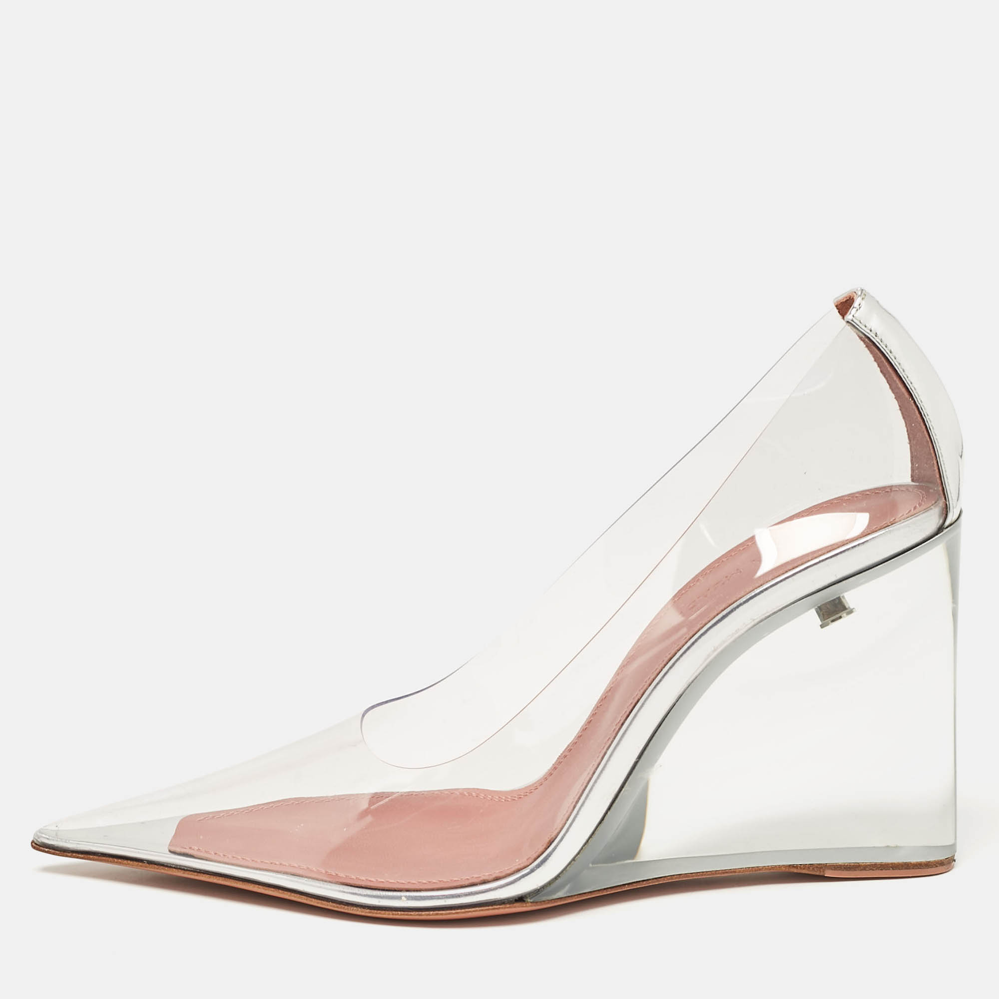 

Amina Muaddi Transparent PVC Ane Wedge Pumps Size