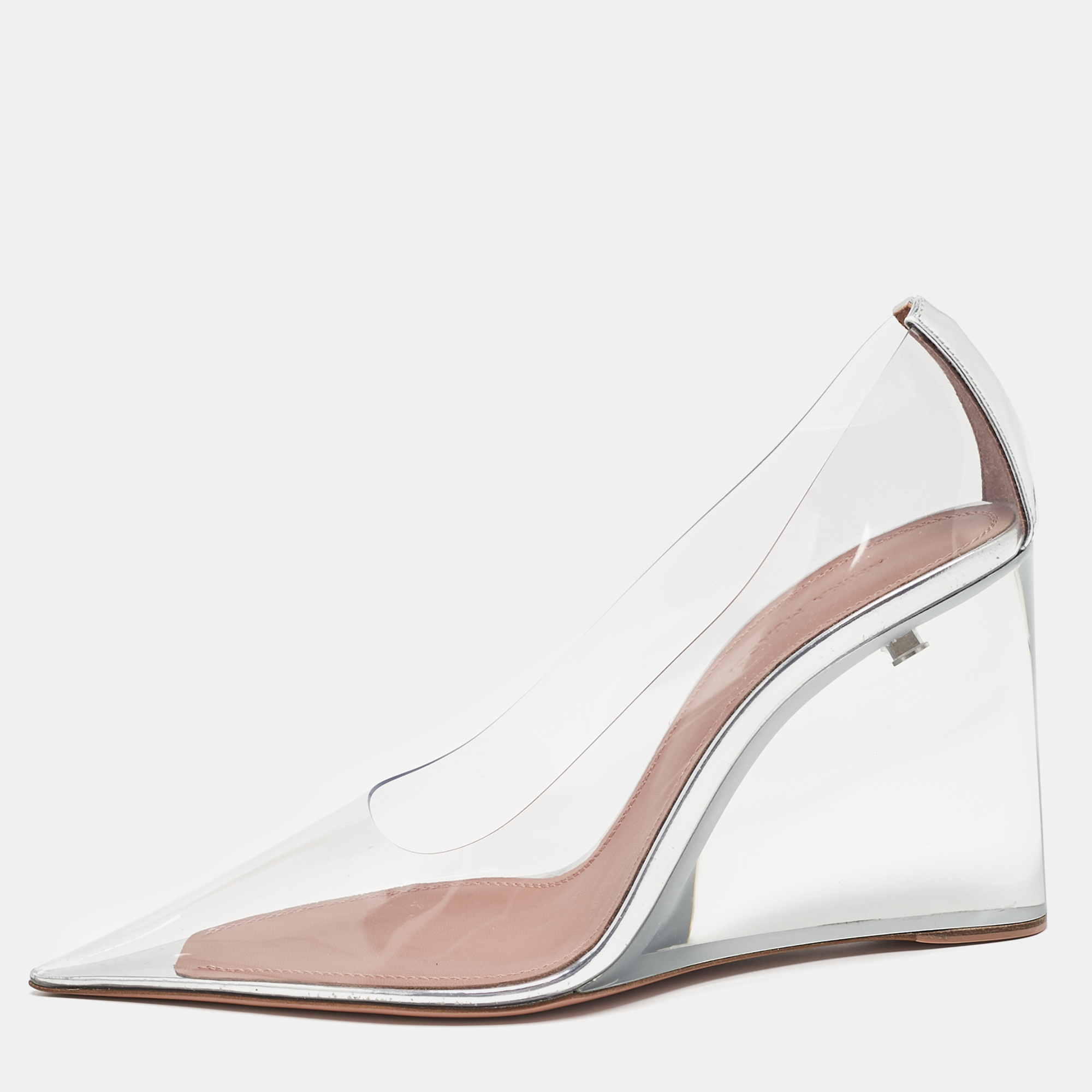 

Amina Muaddi Transparent PVC Ane Wedge Pumps Size