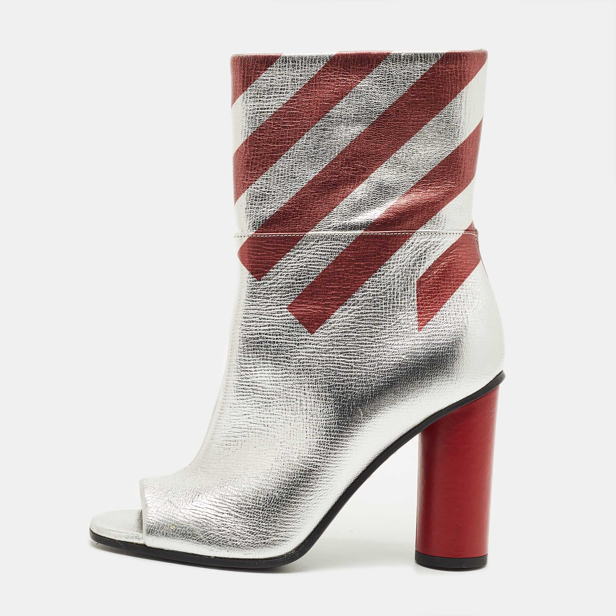

Anya Hindmarch Silver Leather Open Toe Ankle Length Boots Size