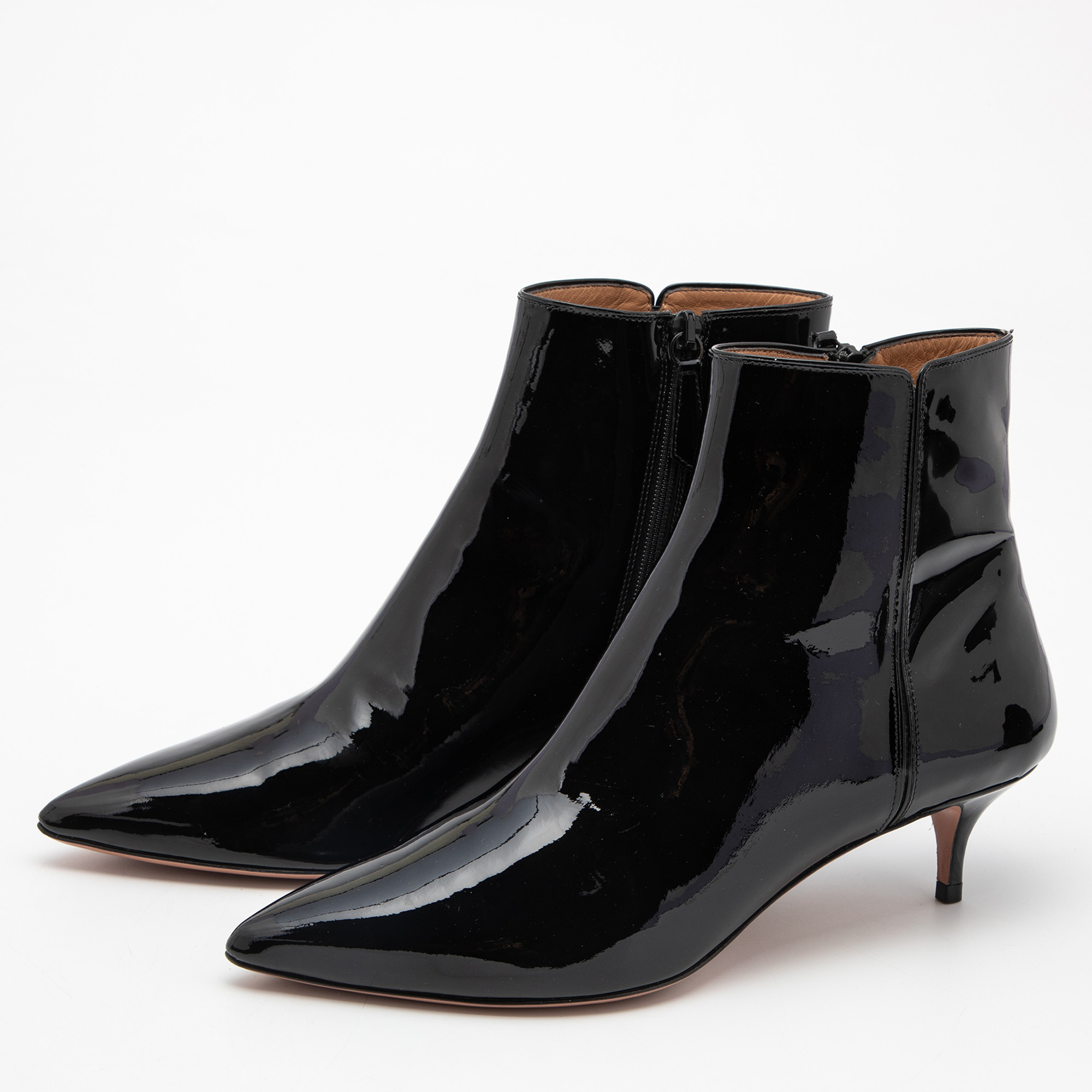 

Aquazurra Black Patent Pointed Ankle Boots Size