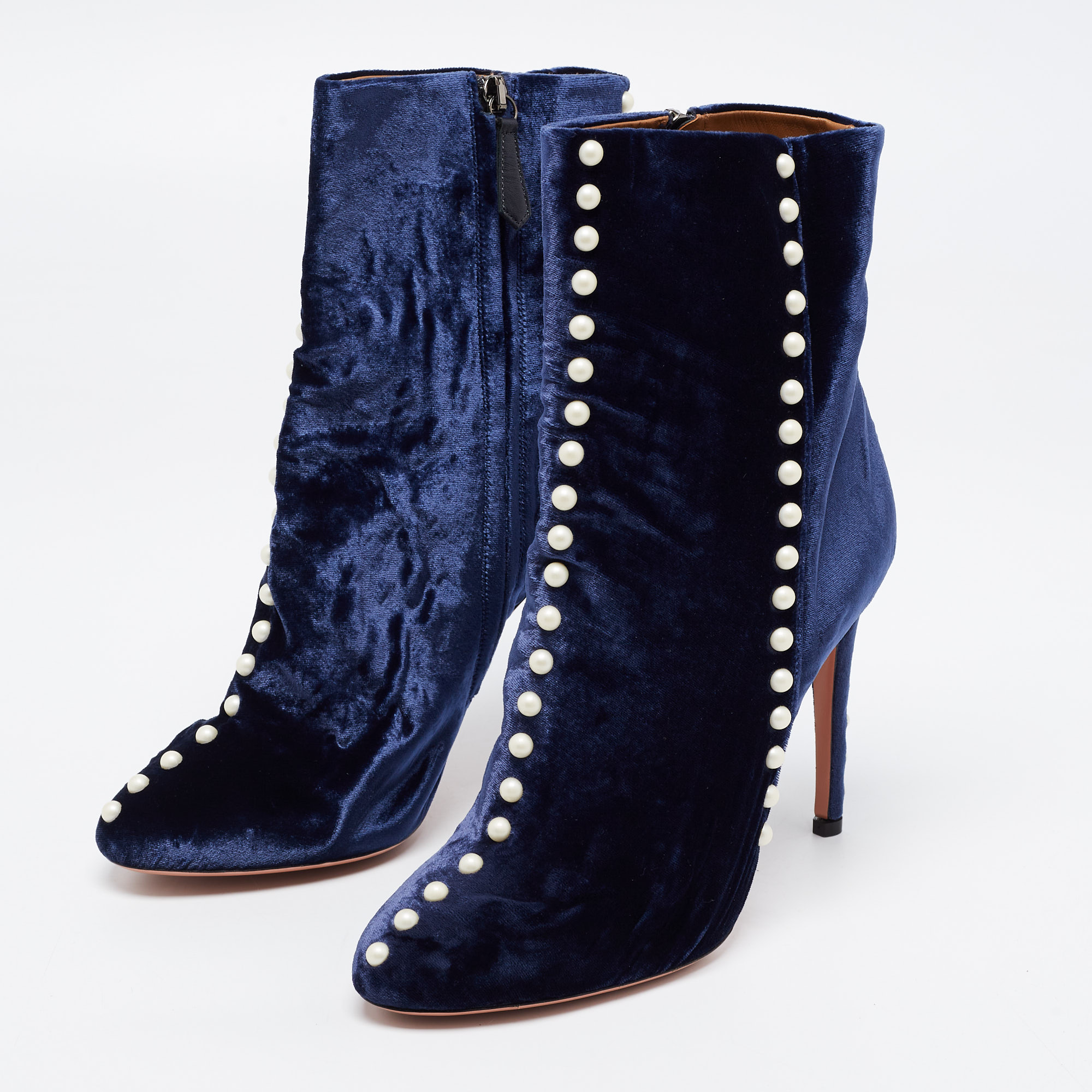 

Aquazzura Navy Blue Velvet Follie Pearls Ankle Boots Size