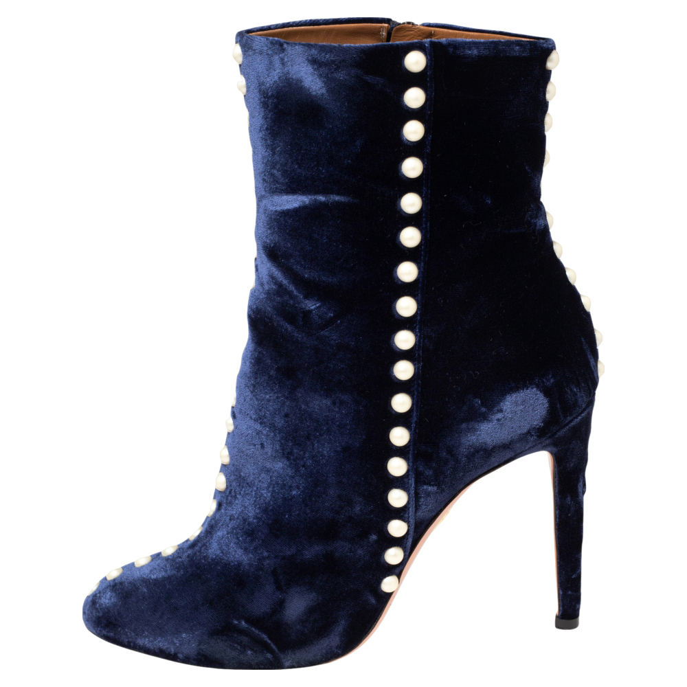 

Aquazzura Navy Blue Velvet Follie Pearls Ankle Boots Size