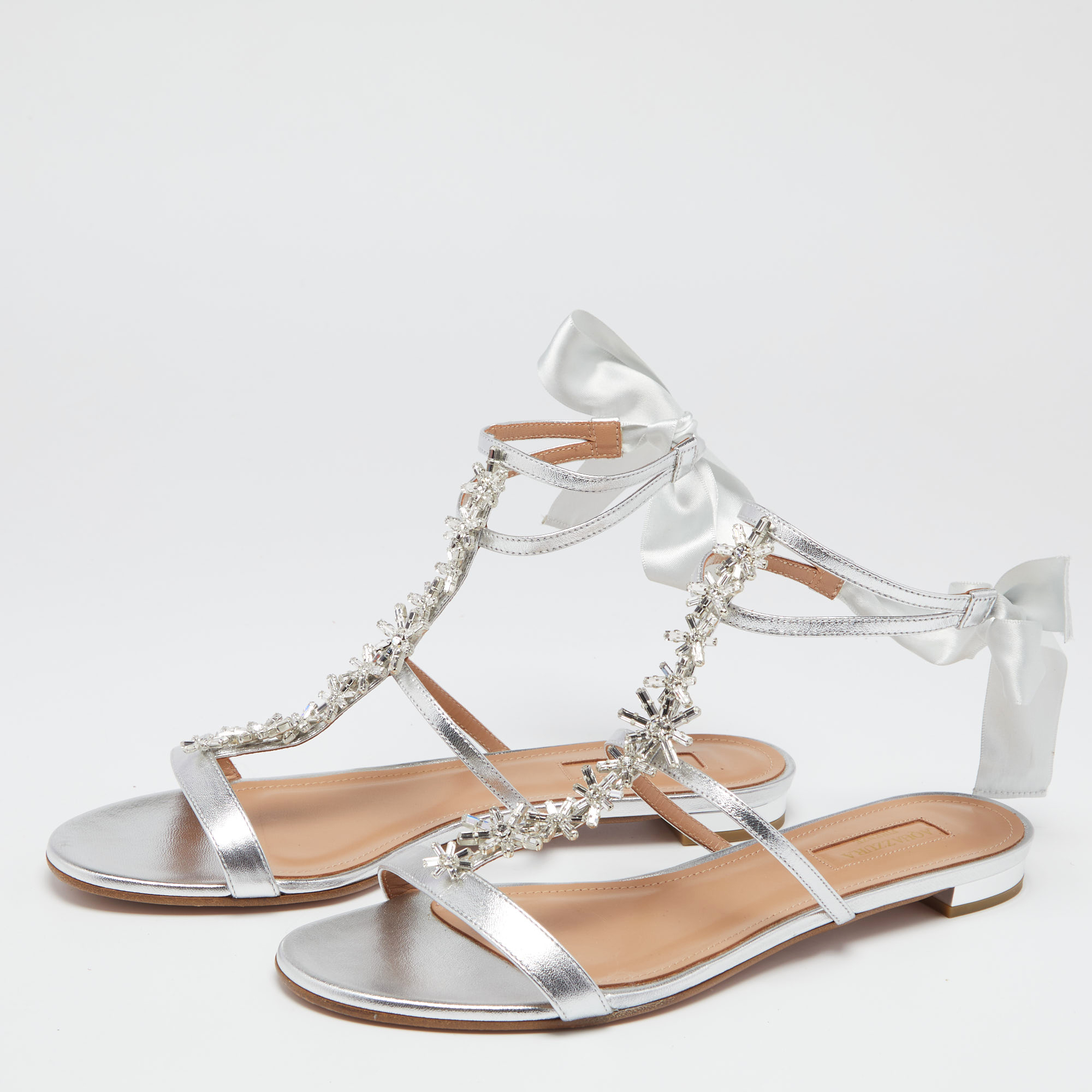 

Aquazzura Silver Leather Crystal Embellished Ankle Strap Sandals Size