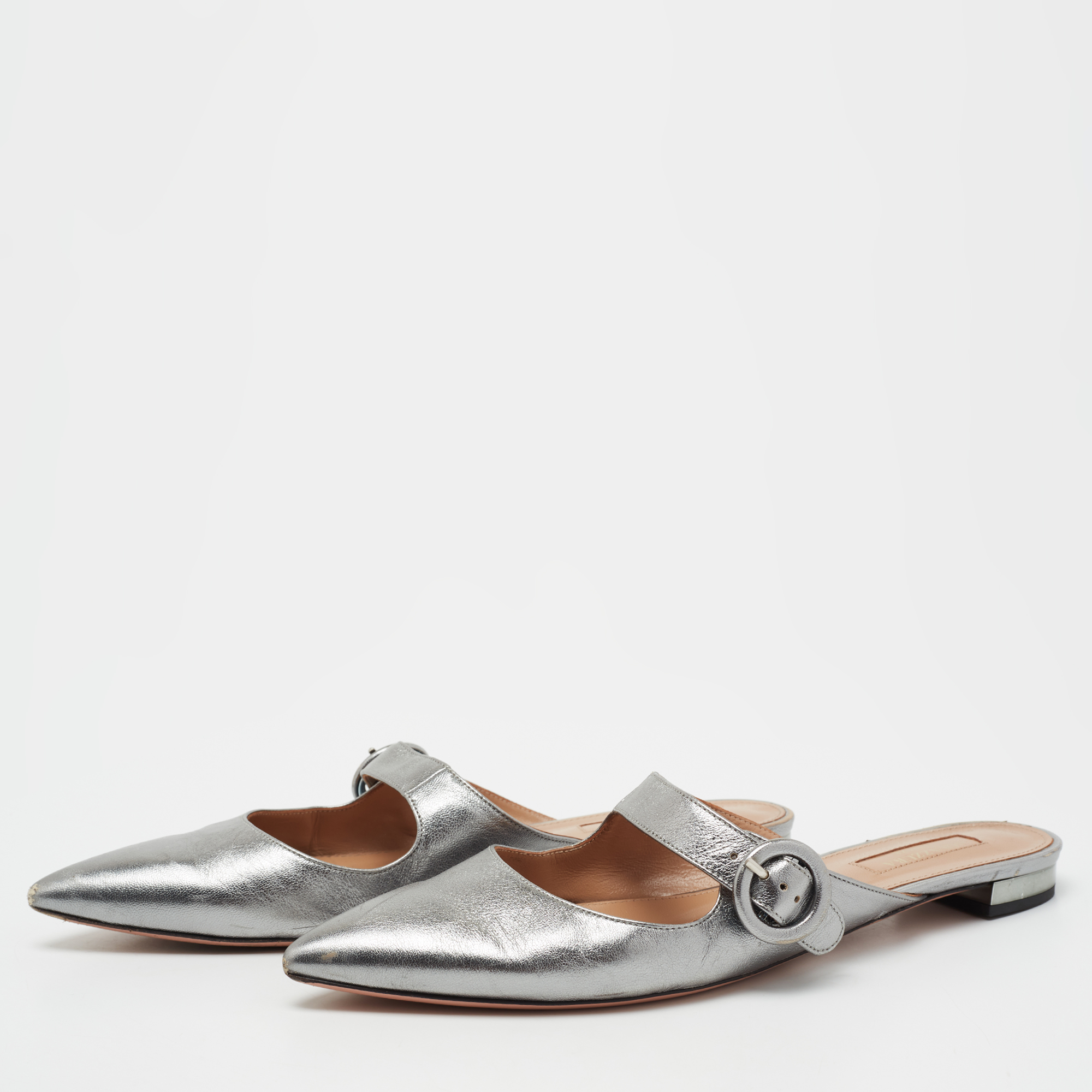 

Aquazzura Metallic Silver Leather Buckle Detail Pointed Toe Flat Mules Size