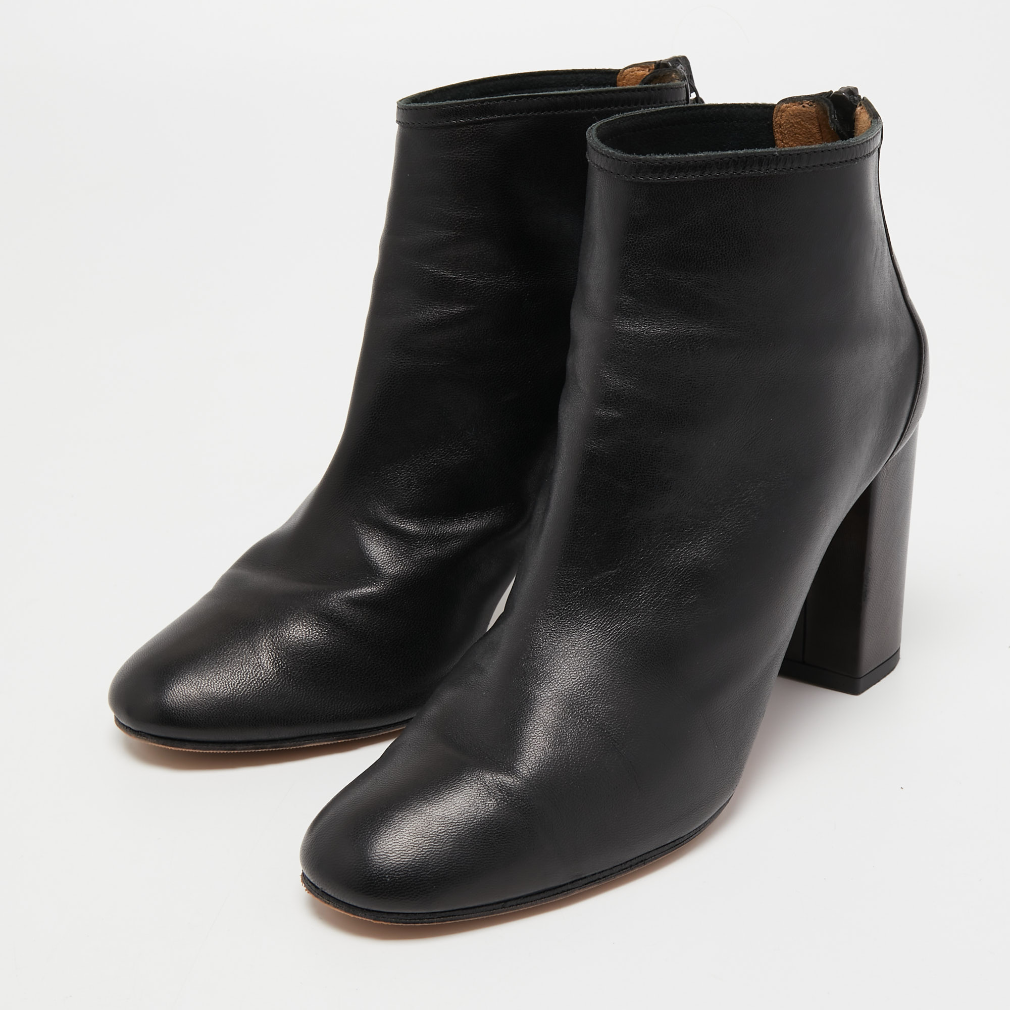 

Aquazzura Black leather Block Heel Ankle Boots Size