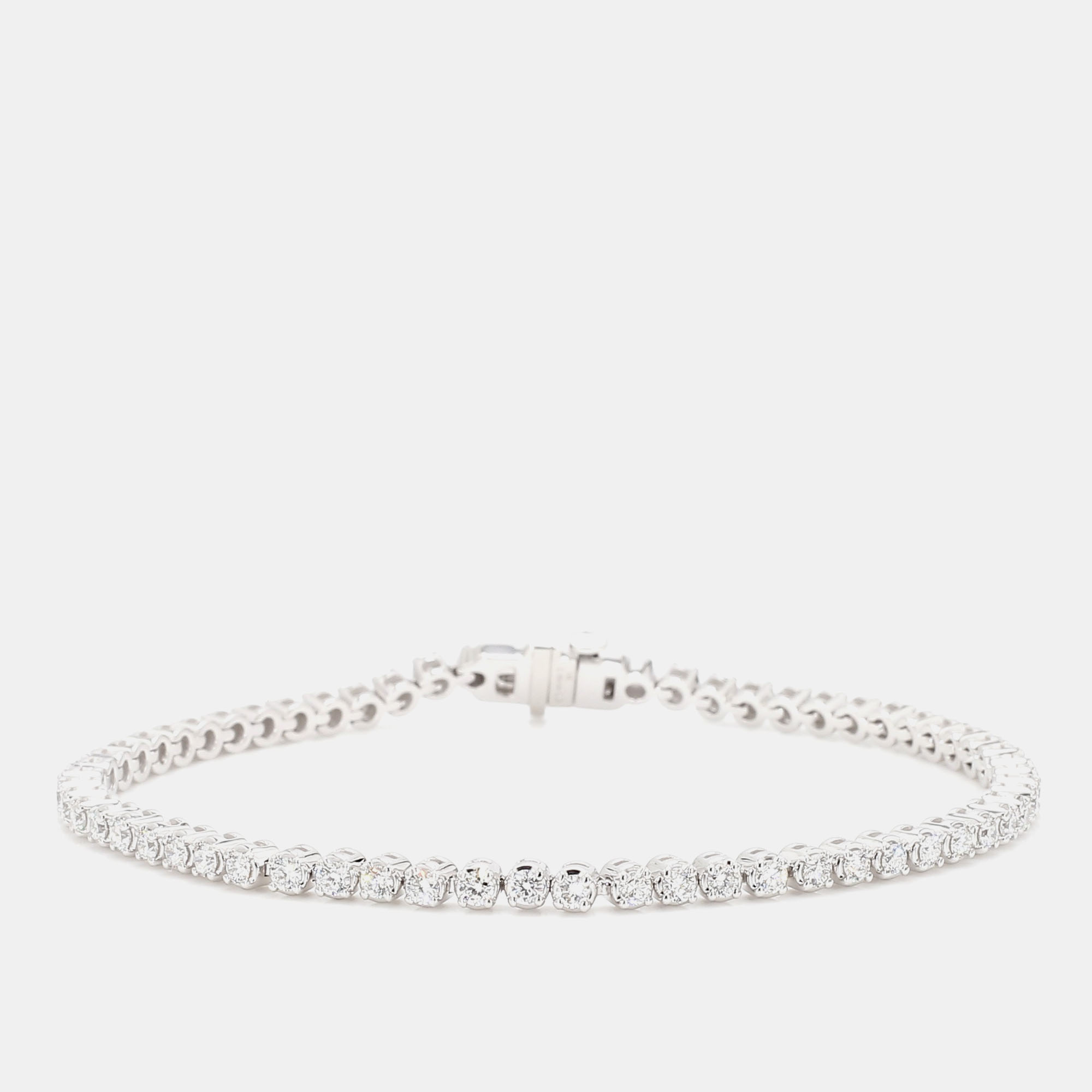 

2.05 cts Round Lab Grown Diamond 14k White Gold Luxe Tennis Bracelet