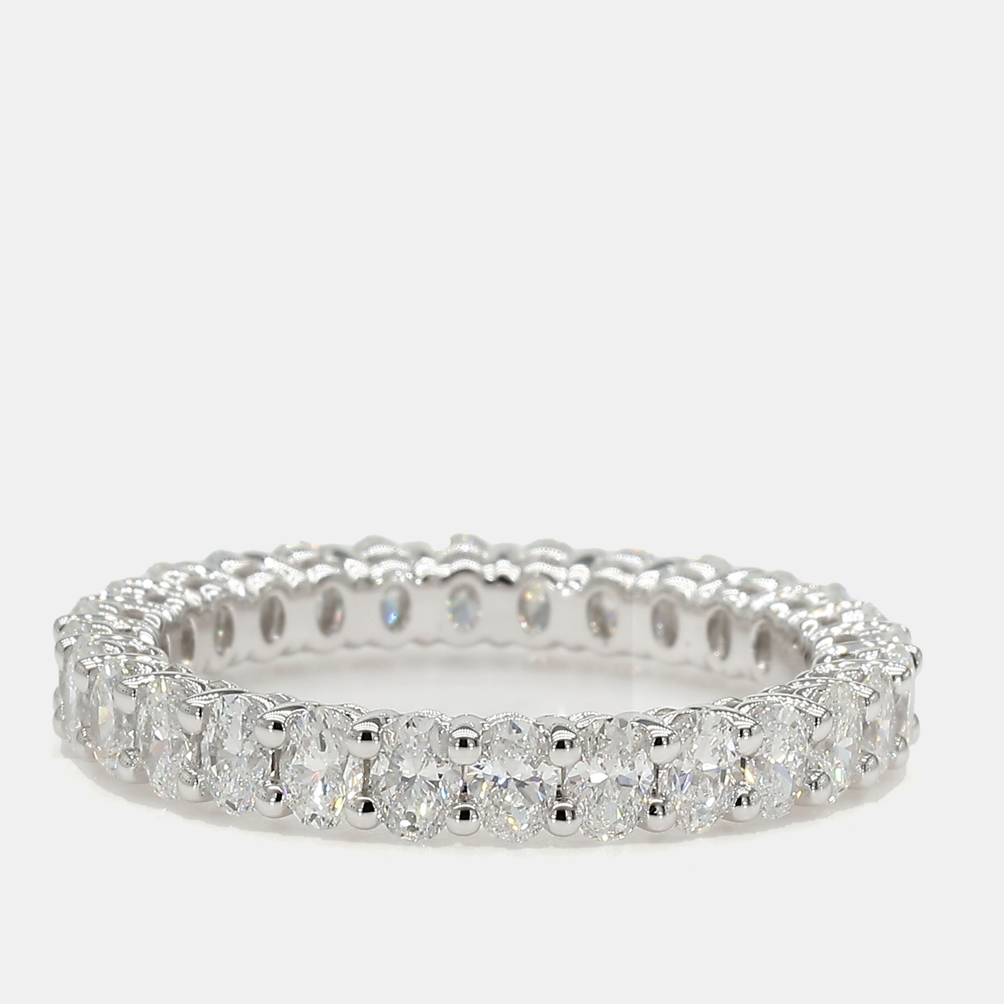 

2.04 cts Oval Lab Grown Diamond 14k White Gold Eternity Band US 7