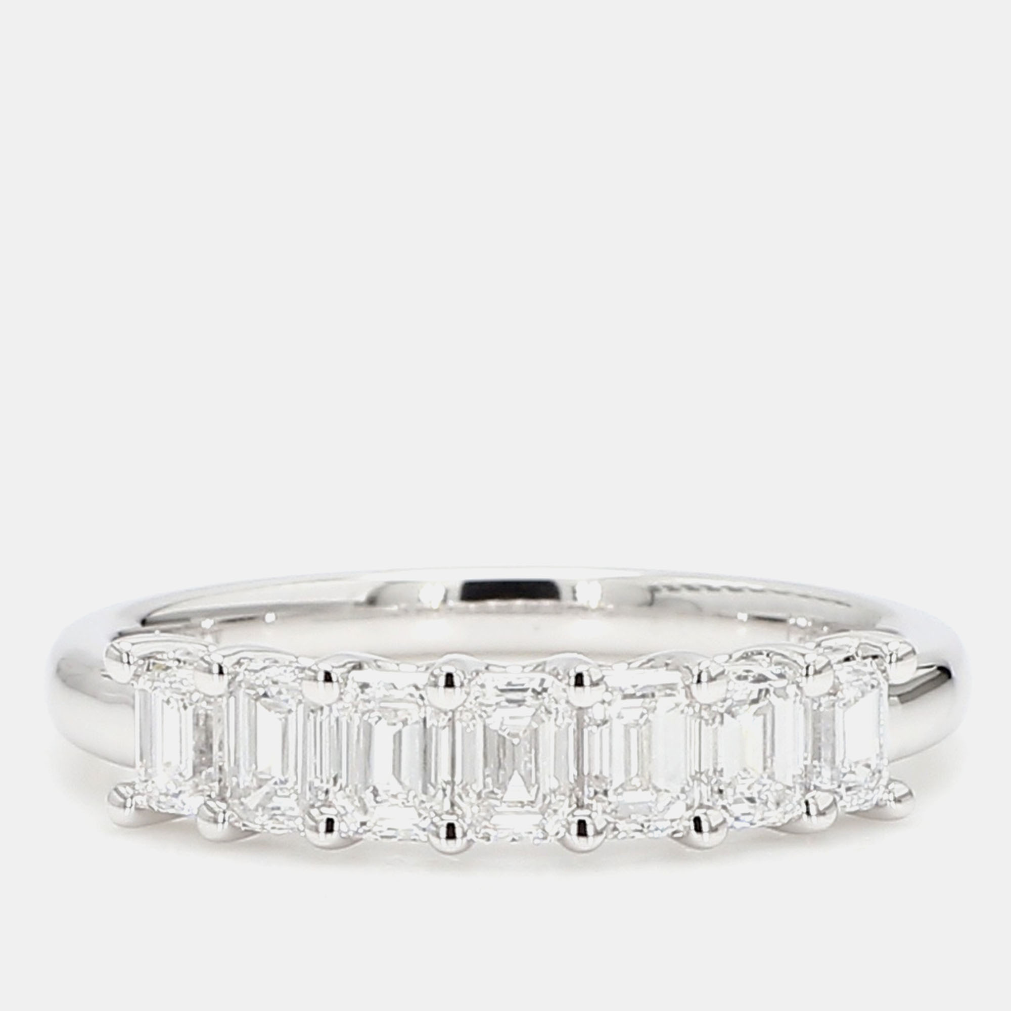 

1.02 cts Emerald Lab Grown Diamond 14k White Gold 7 Stone Wedding Band