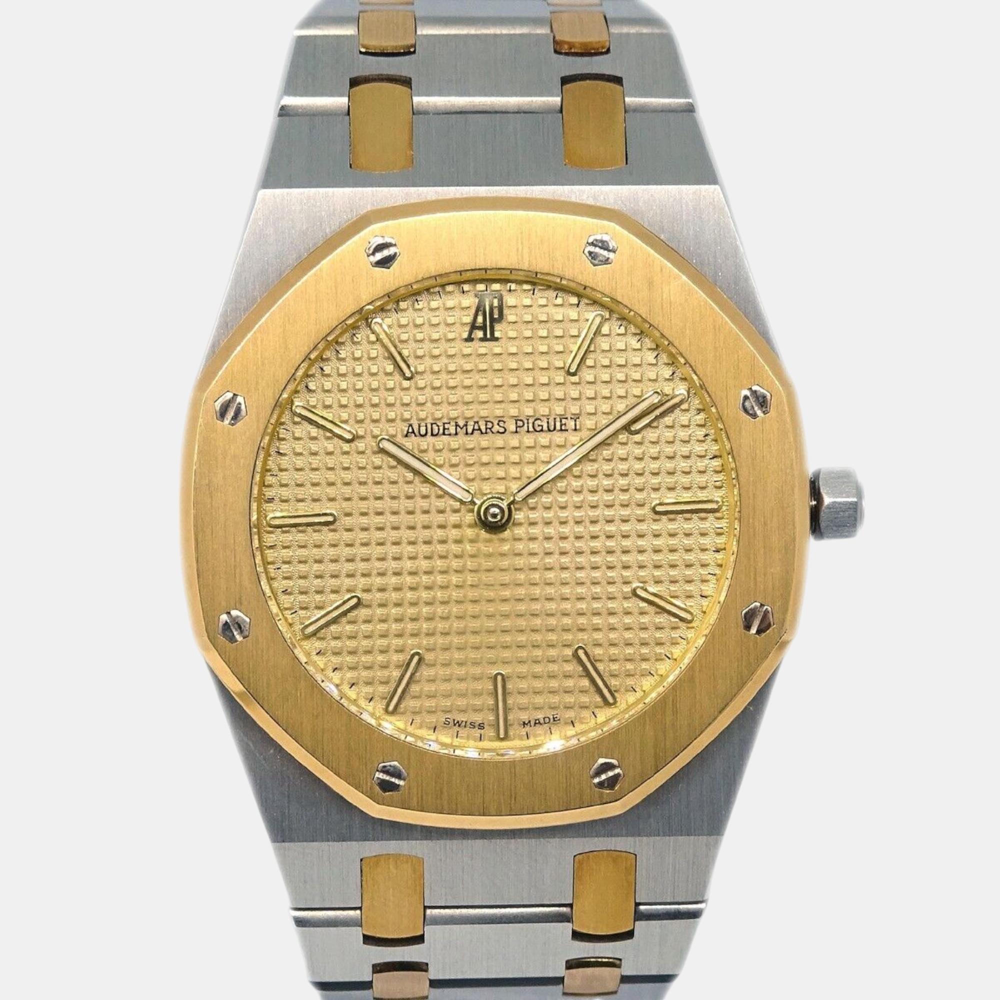 

Audemars Piguet Gold 18k Yellow Gold Royal Oak SA6303 Quartz Men's Wristwatch 33 mm