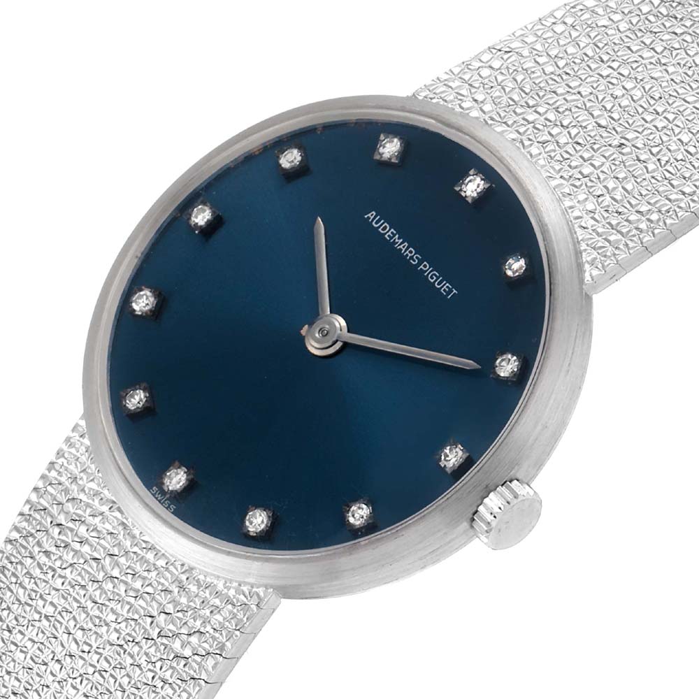 

Audemars Piguet Blue Diamonds 18K White Gold Cocktail Women's Wristwatch 25 MM