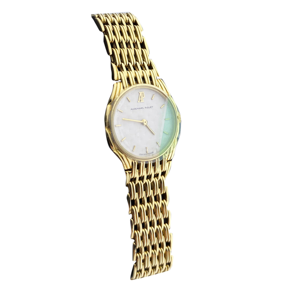 

Audemars Piguet Silver 18K Yellow Gold Women's Wristwatch 22 MM