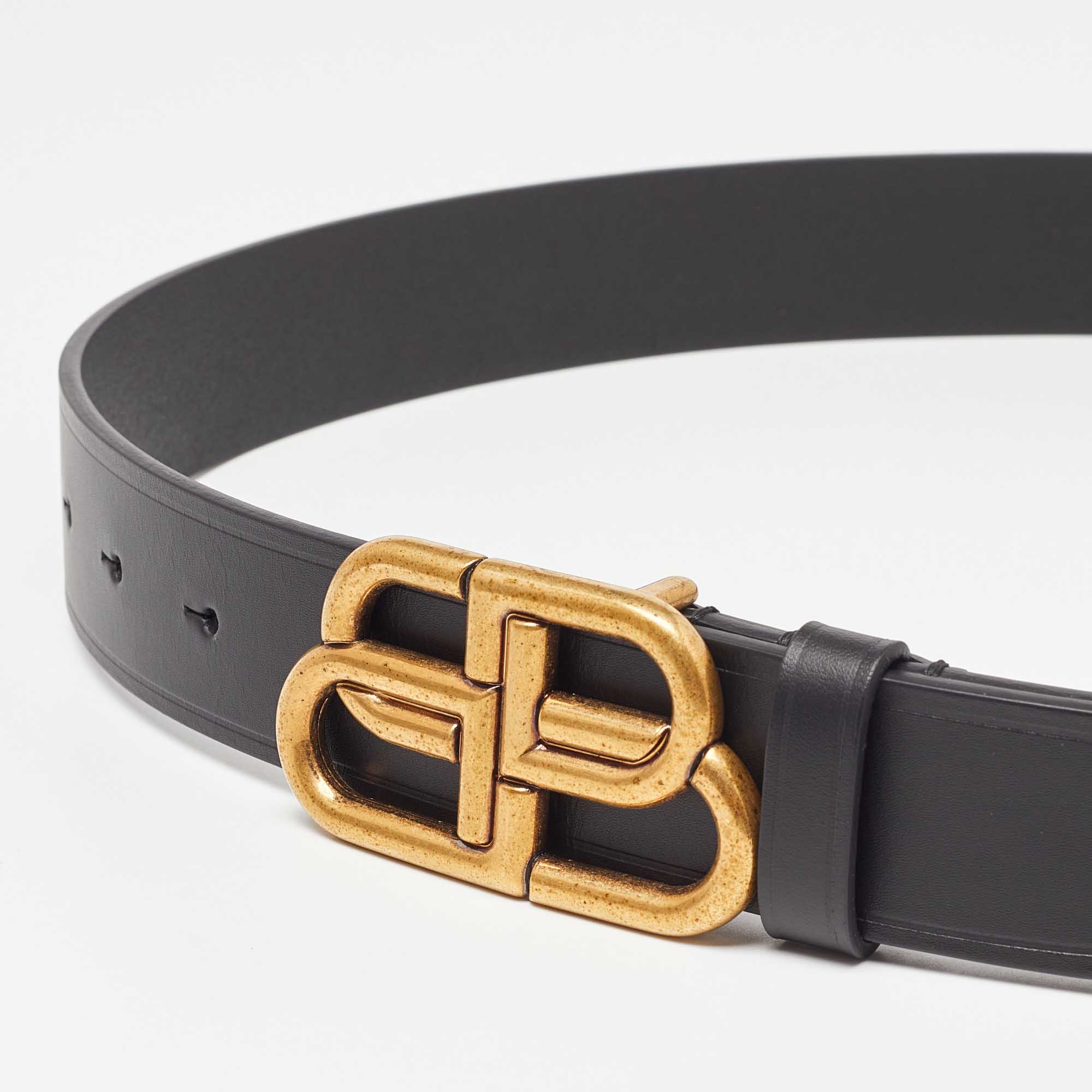 

Balenciaga Black Leather BB Buckle Belt