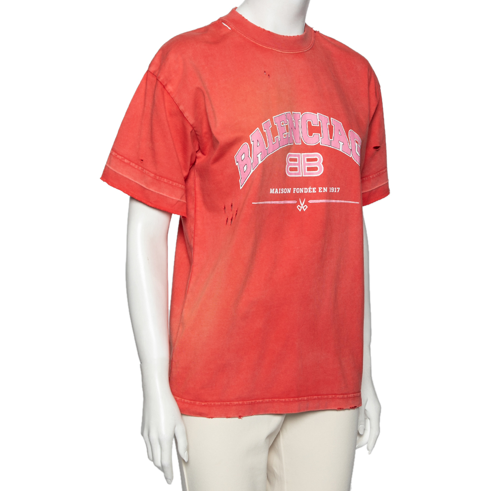 

Balenciaga Red Distressed Stonewashed Cotton Logo Printed T-Shirt