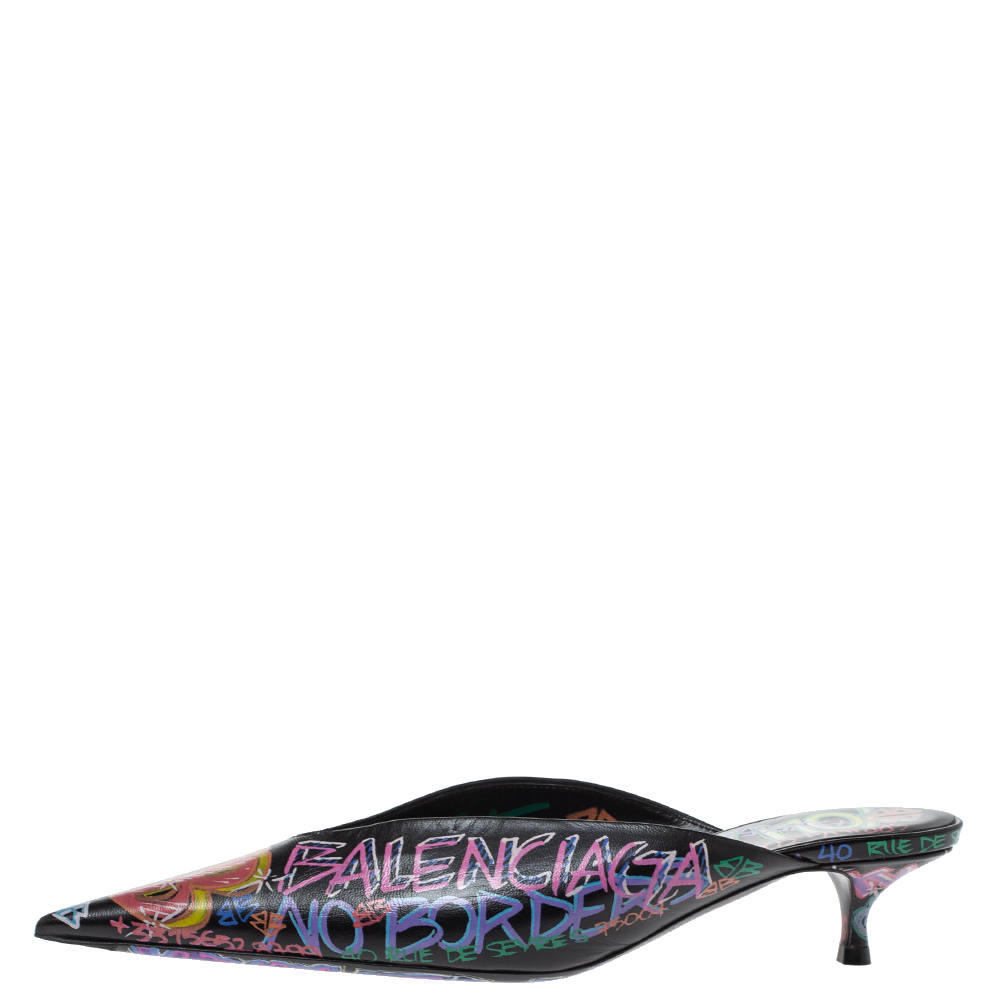

Balenciaga Black Graffiti Leather Knife Pointed Toe Mules Size