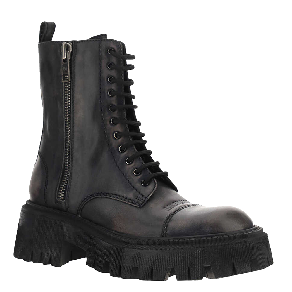 

Balenciaga Black Tractor 20mm Lace Up Boots Size IT