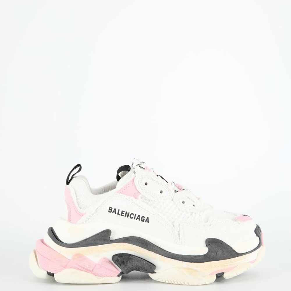 

Balenciaga Multicolor Triple S Sneakers EU