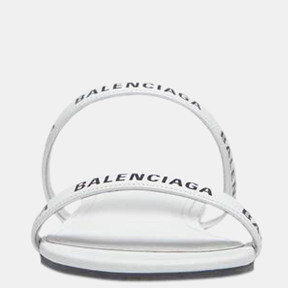 

Balenciaga White Round Flat Sandals Size EU