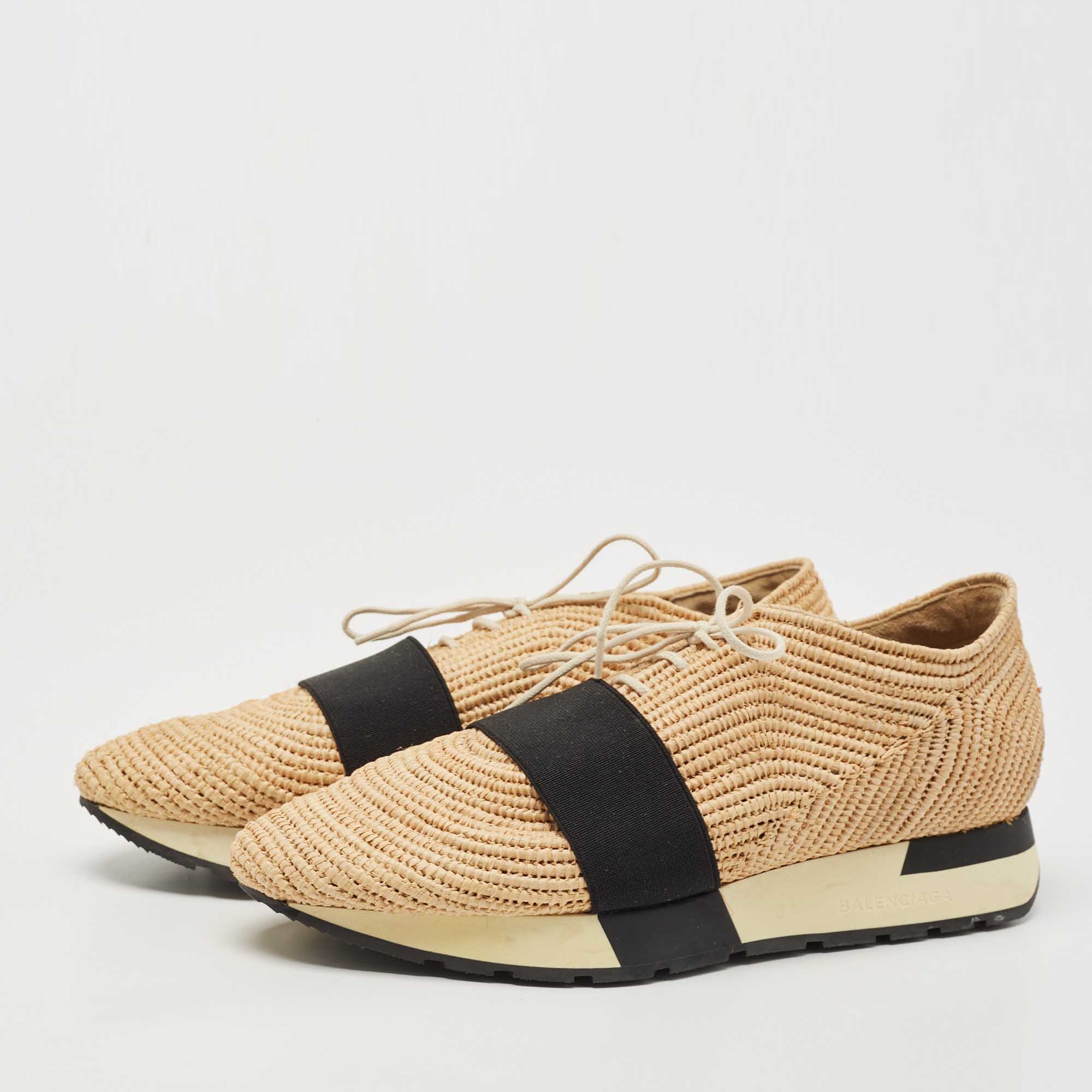 

Balenciaga Beige Raffia Race Runner Sneakers Size