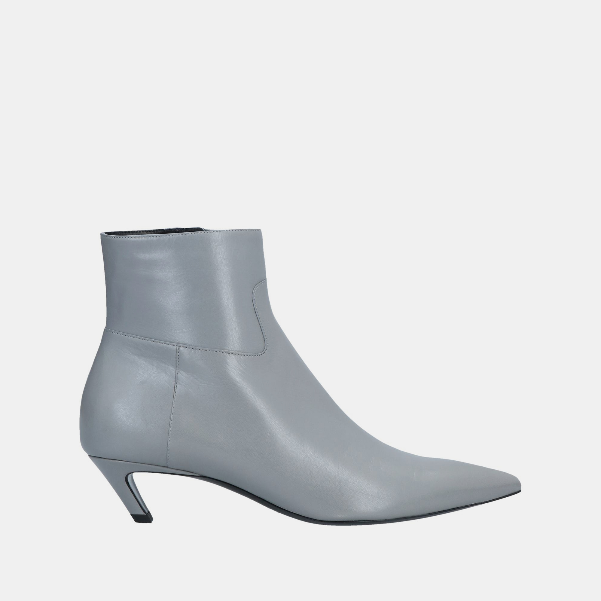 

Balenciaga Leather Ankle Boots Size, Blue