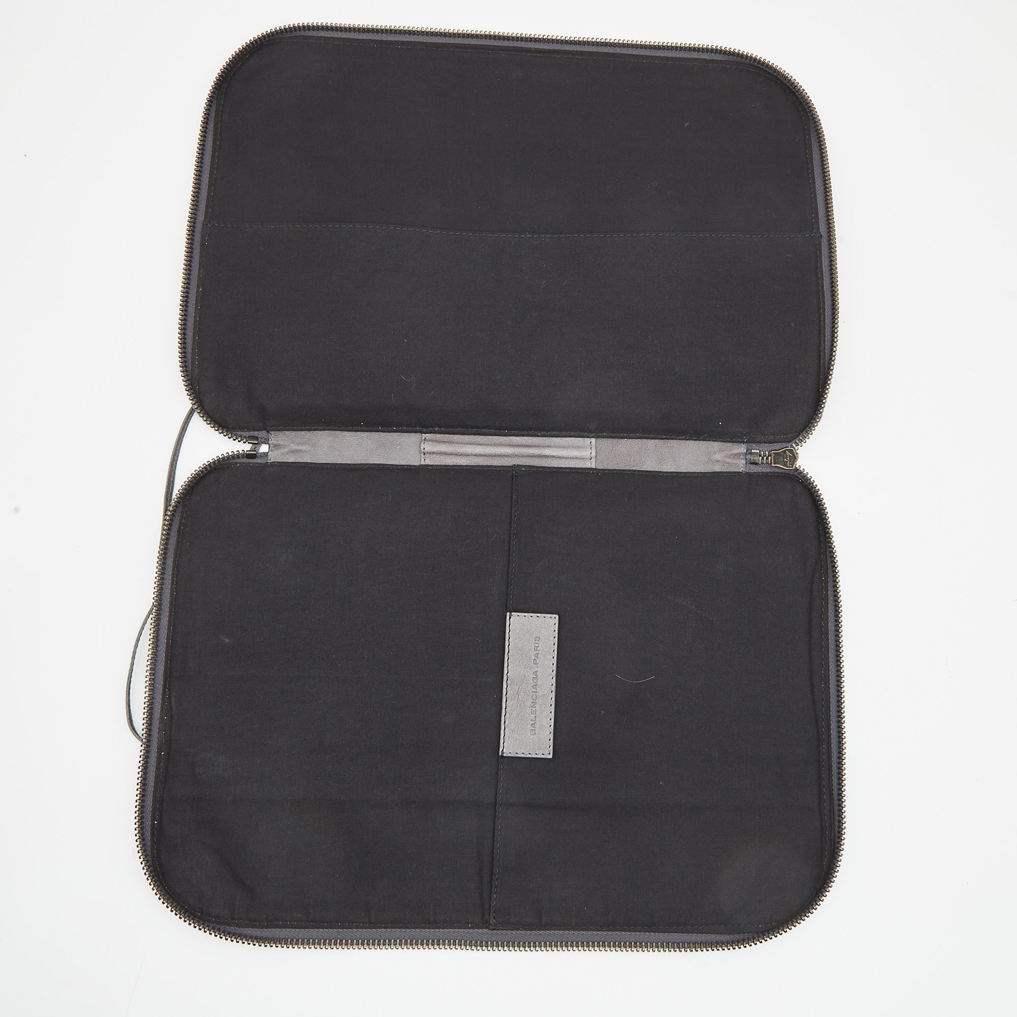 

Balenciaga Ardoise Leather Arena Hardware Laptop Case, Grey